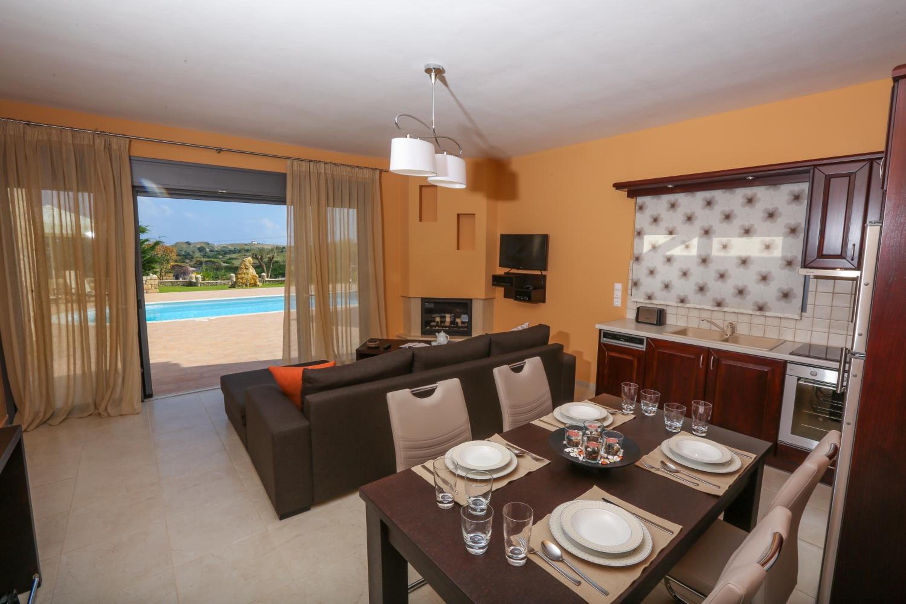 Hotel Ameadros Resort - Image 1