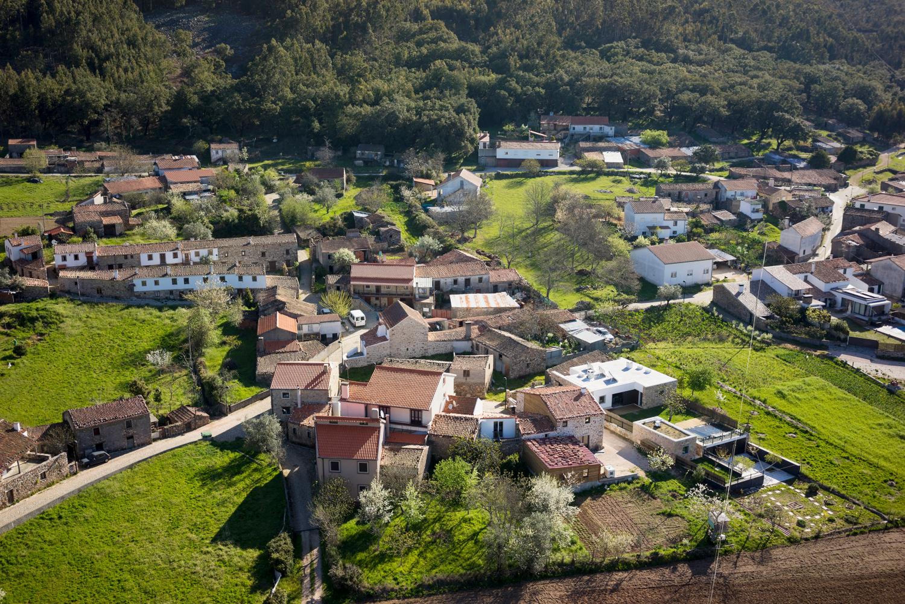 Casa Do Ze Sapateiro view 3