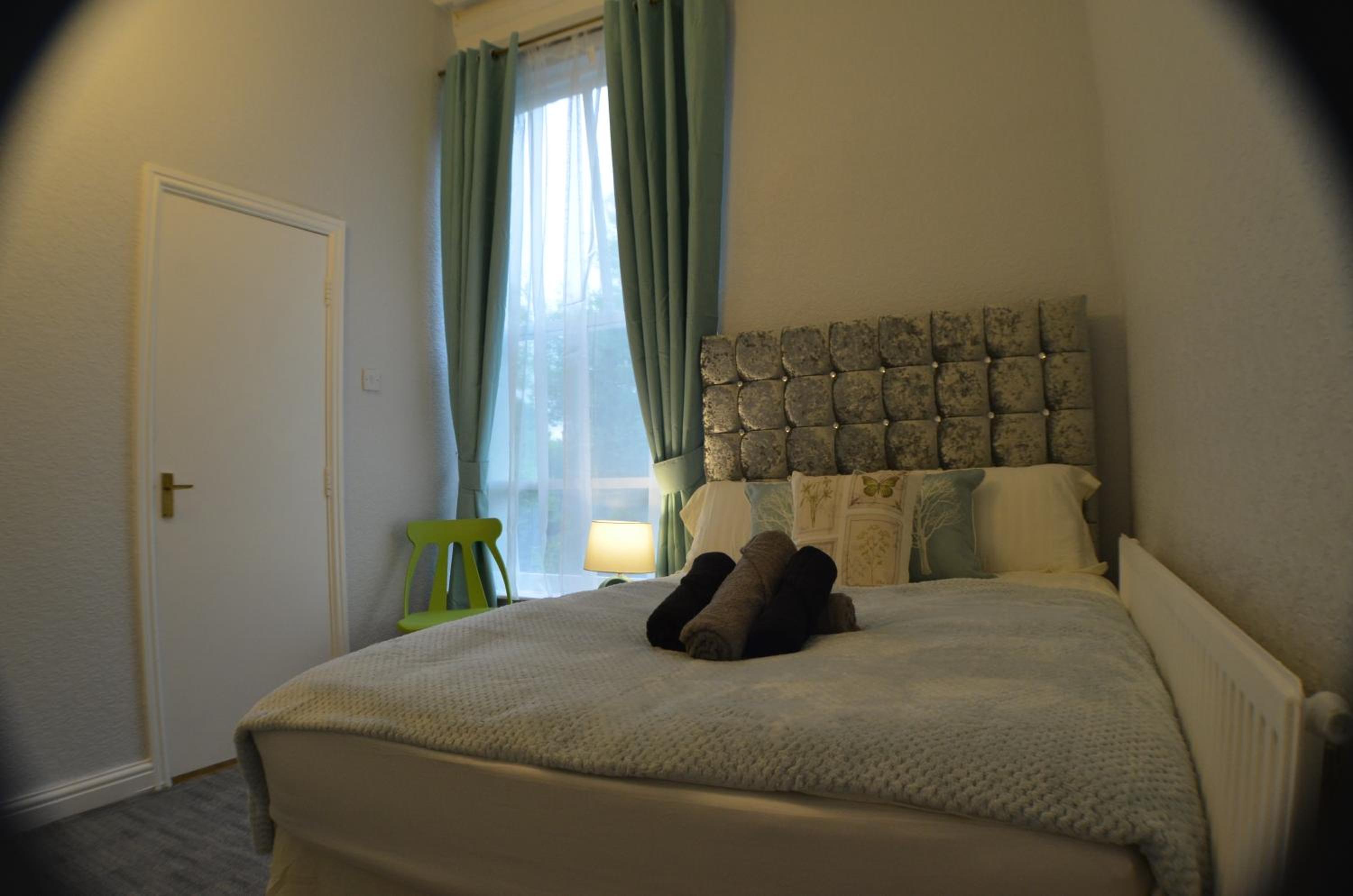 Queens Guesthouse Manchester