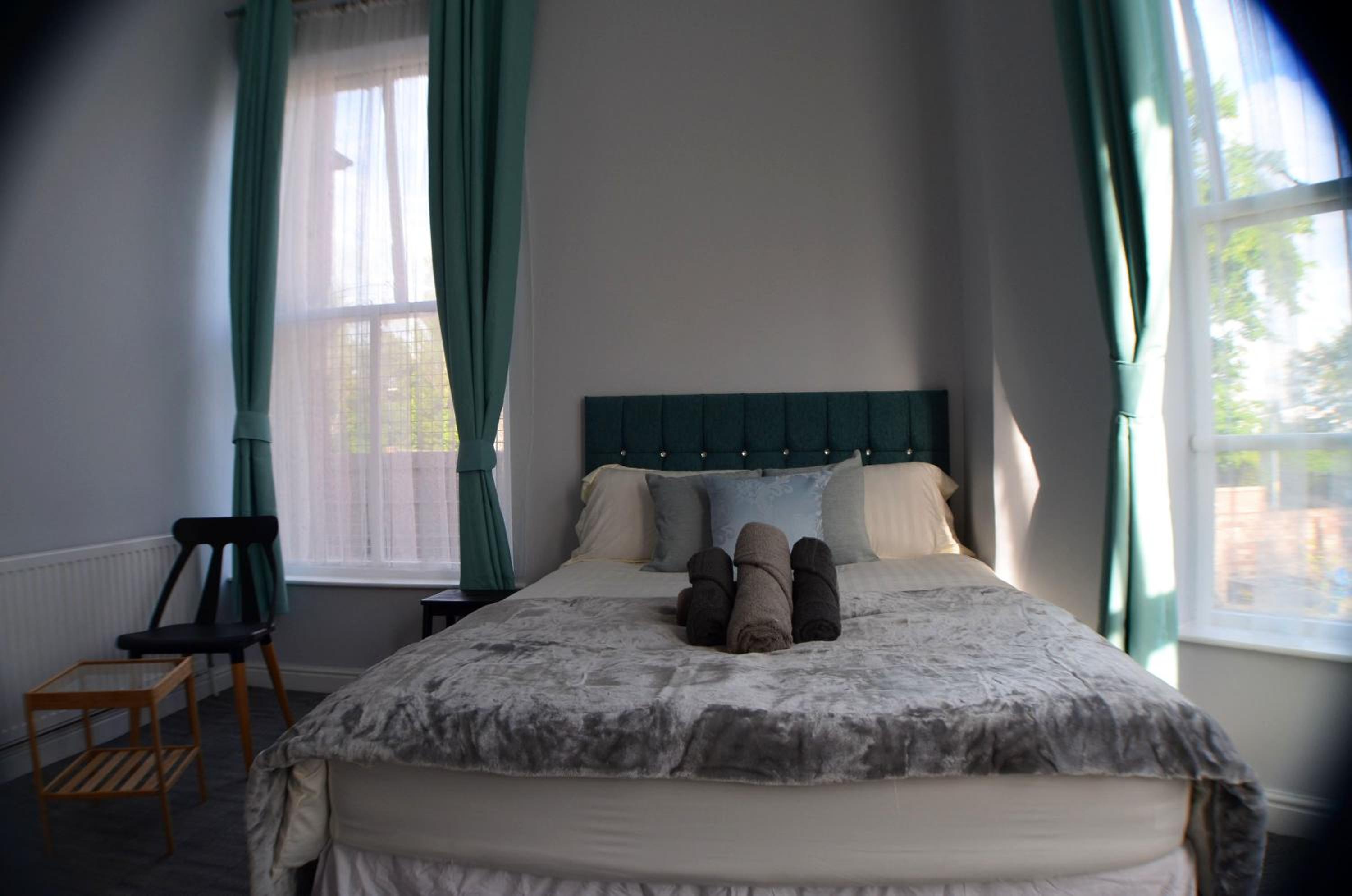 Queens Guesthouse Manchester