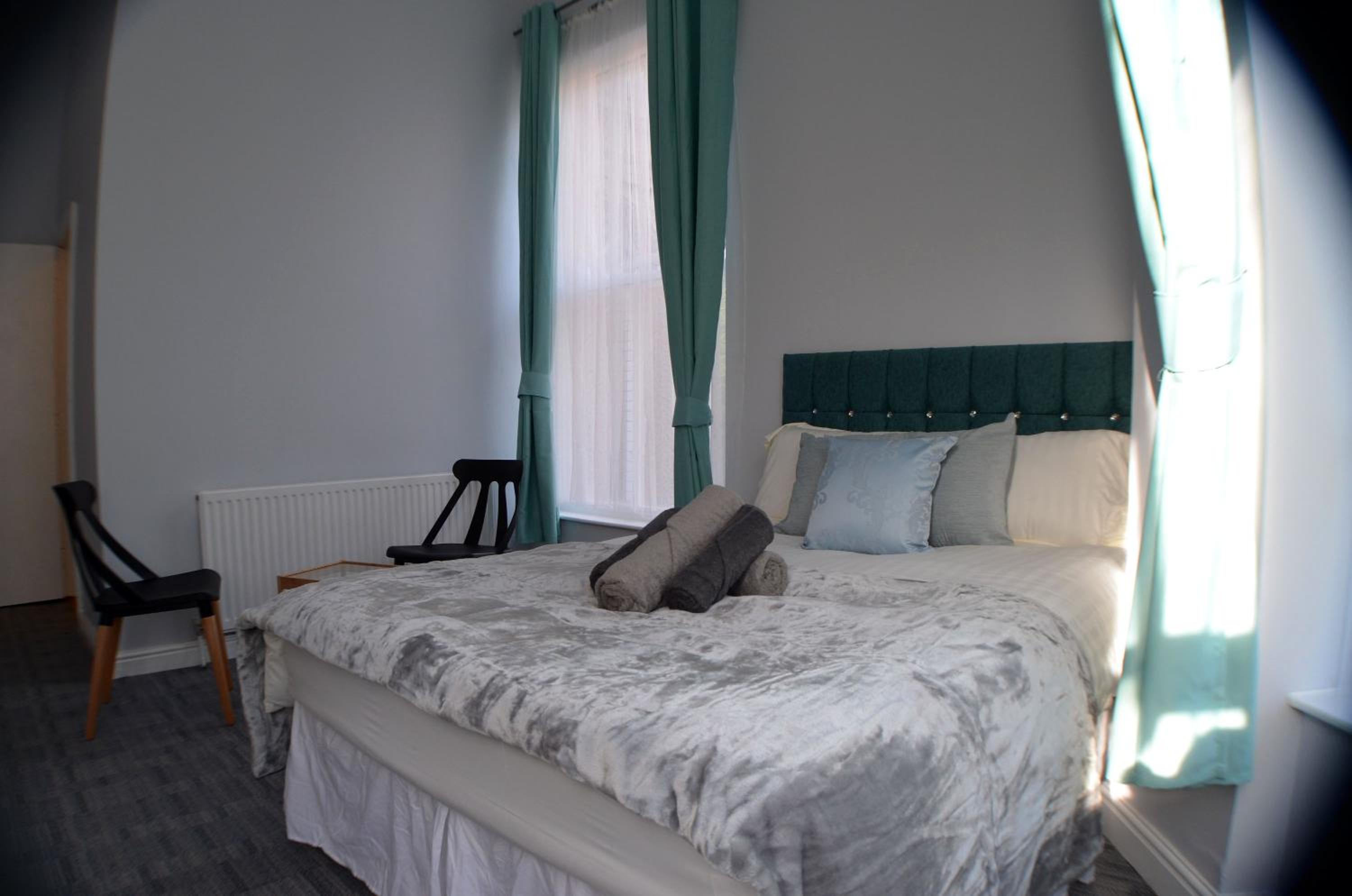 Queens Guesthouse Manchester