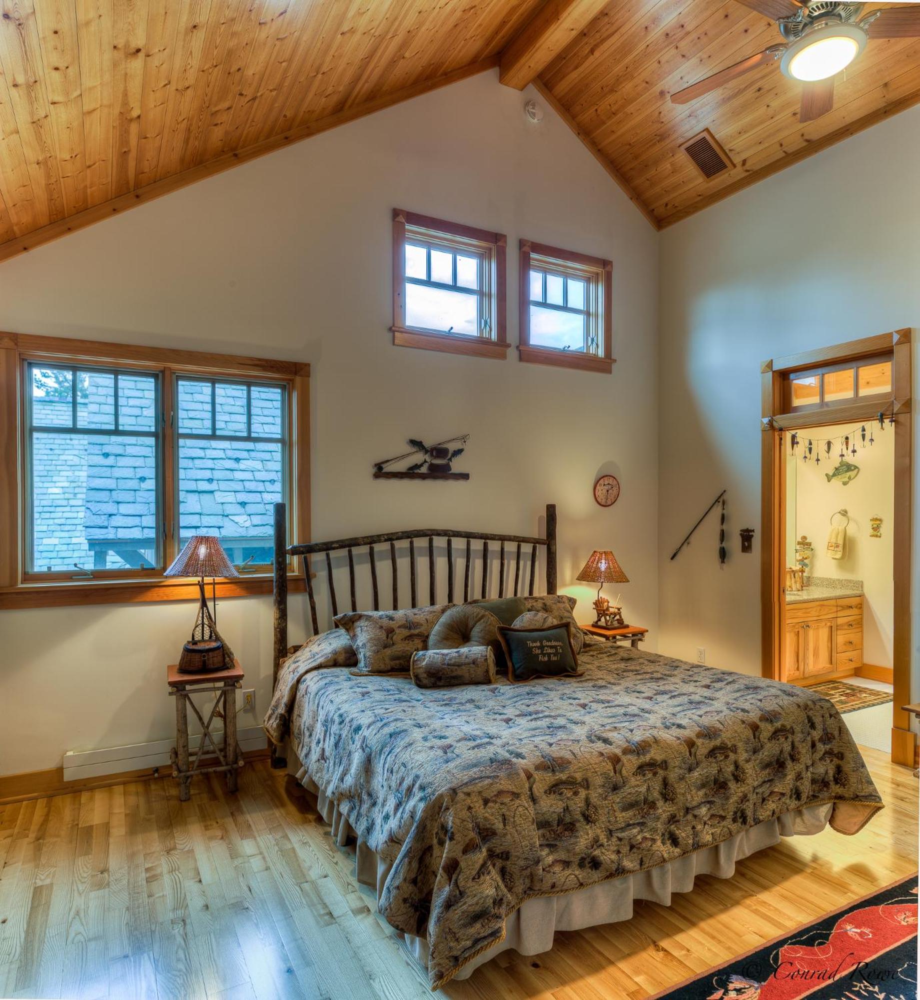 The Lodge at Trout Creek Bed and Breakfast