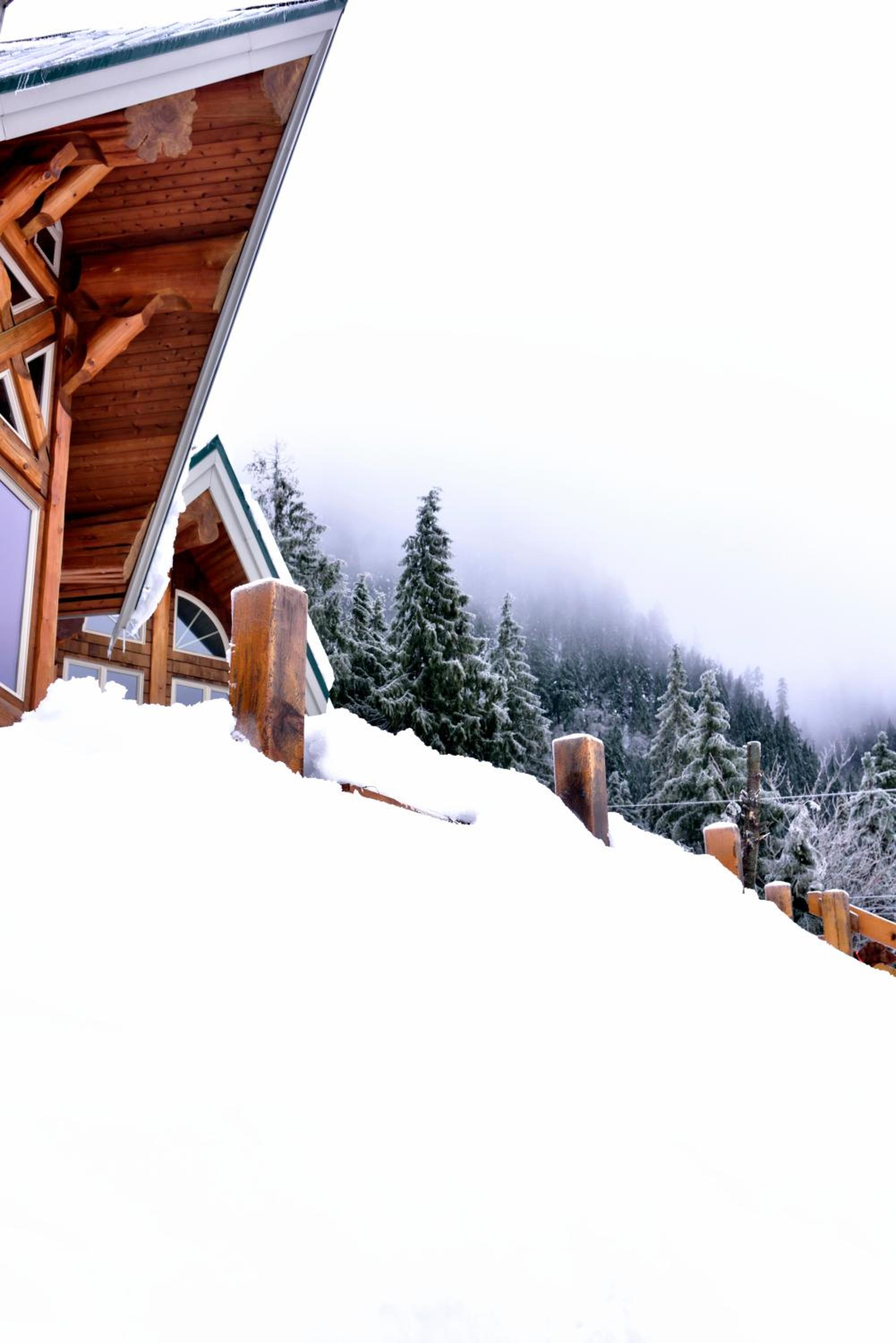 The Rockwell-Harrison Guest Lodge