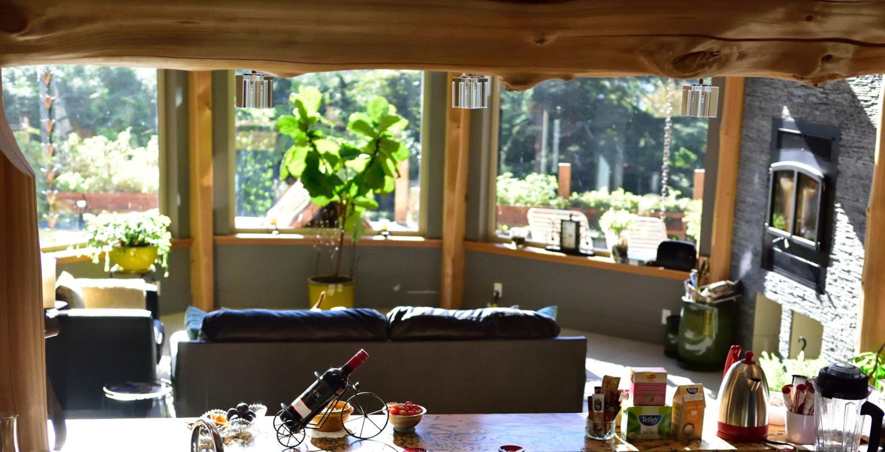 The Rockwell-Harrison Guest Lodge