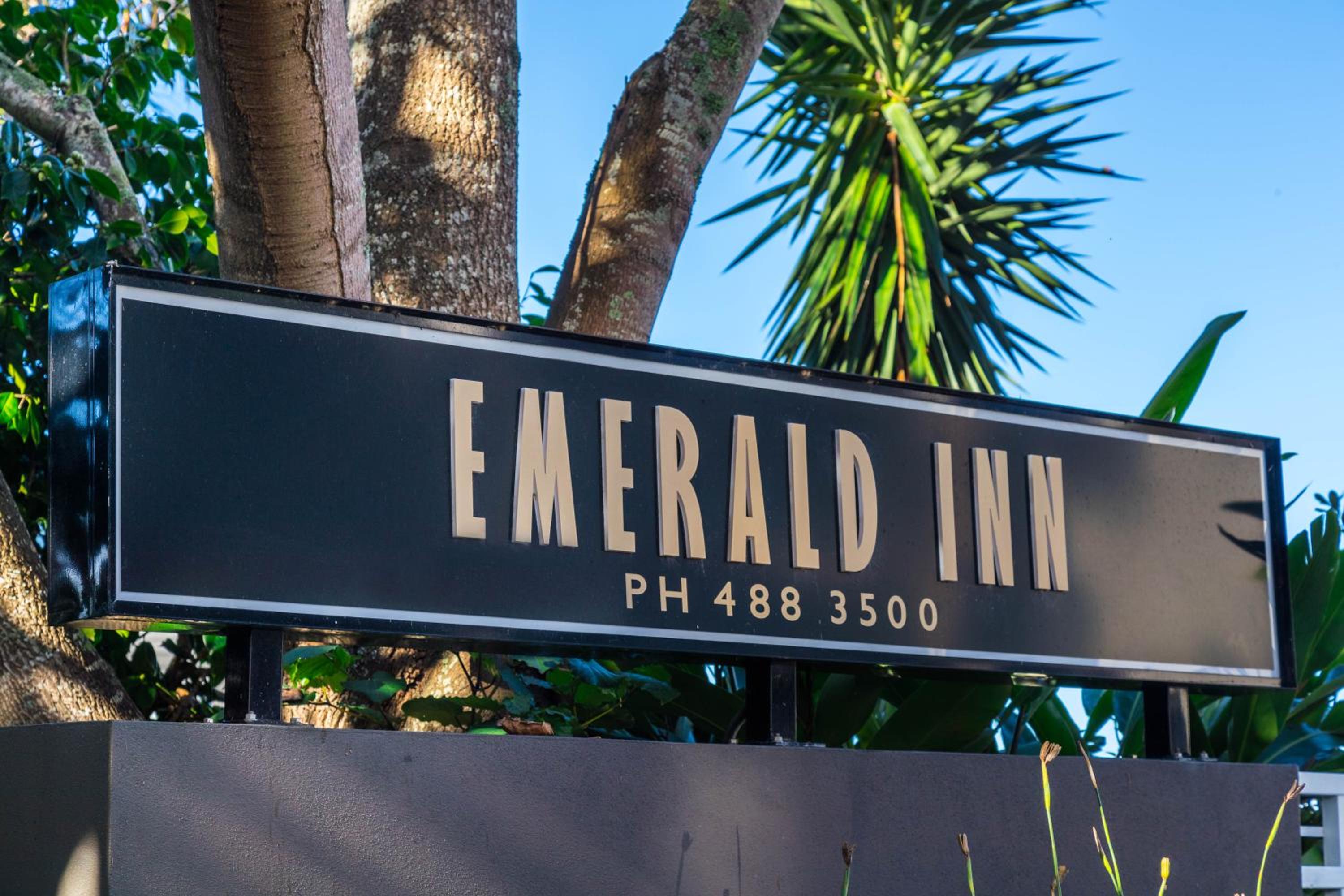 Emerald Inn on Takapuna Beach