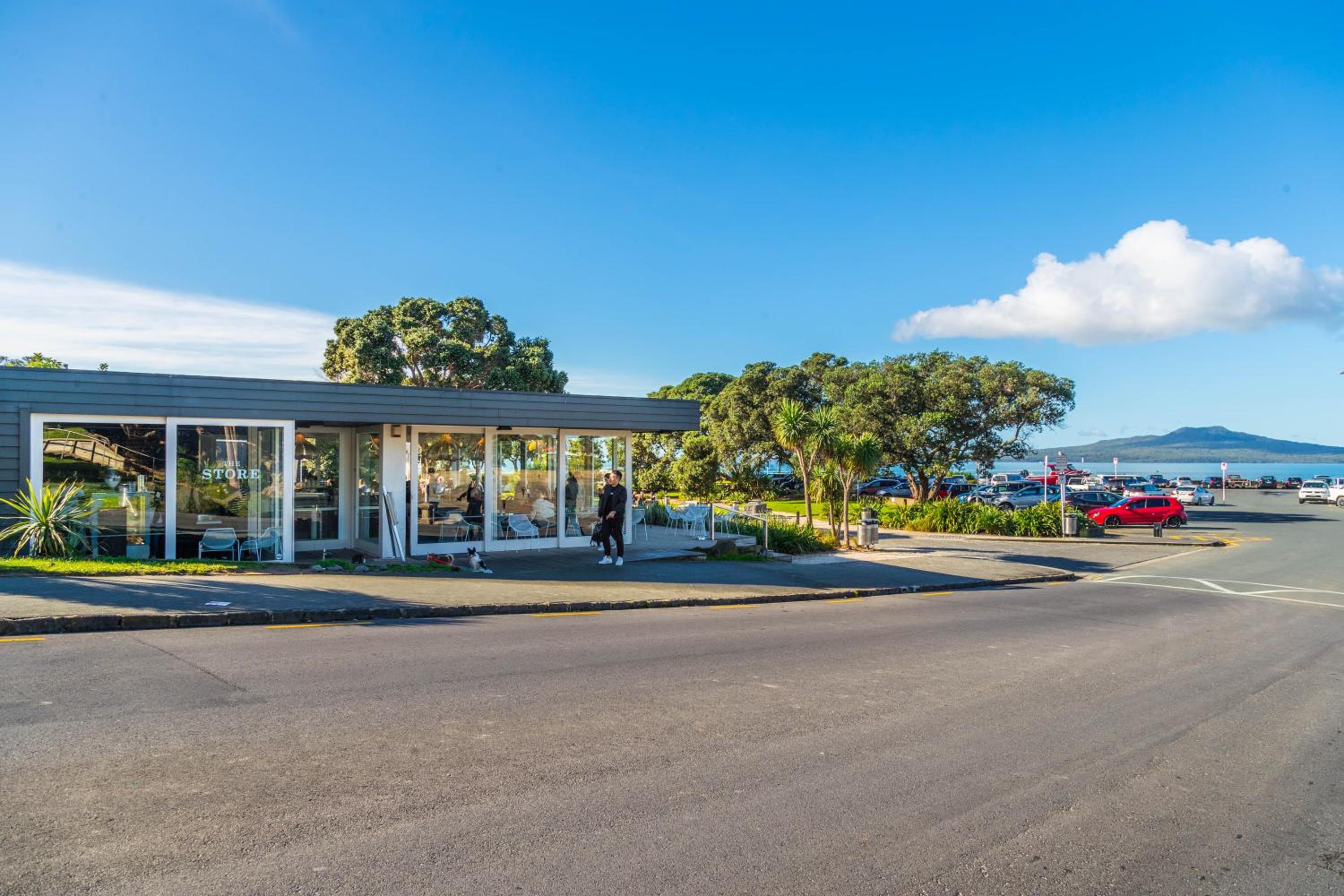 Emerald Inn on Takapuna Beach