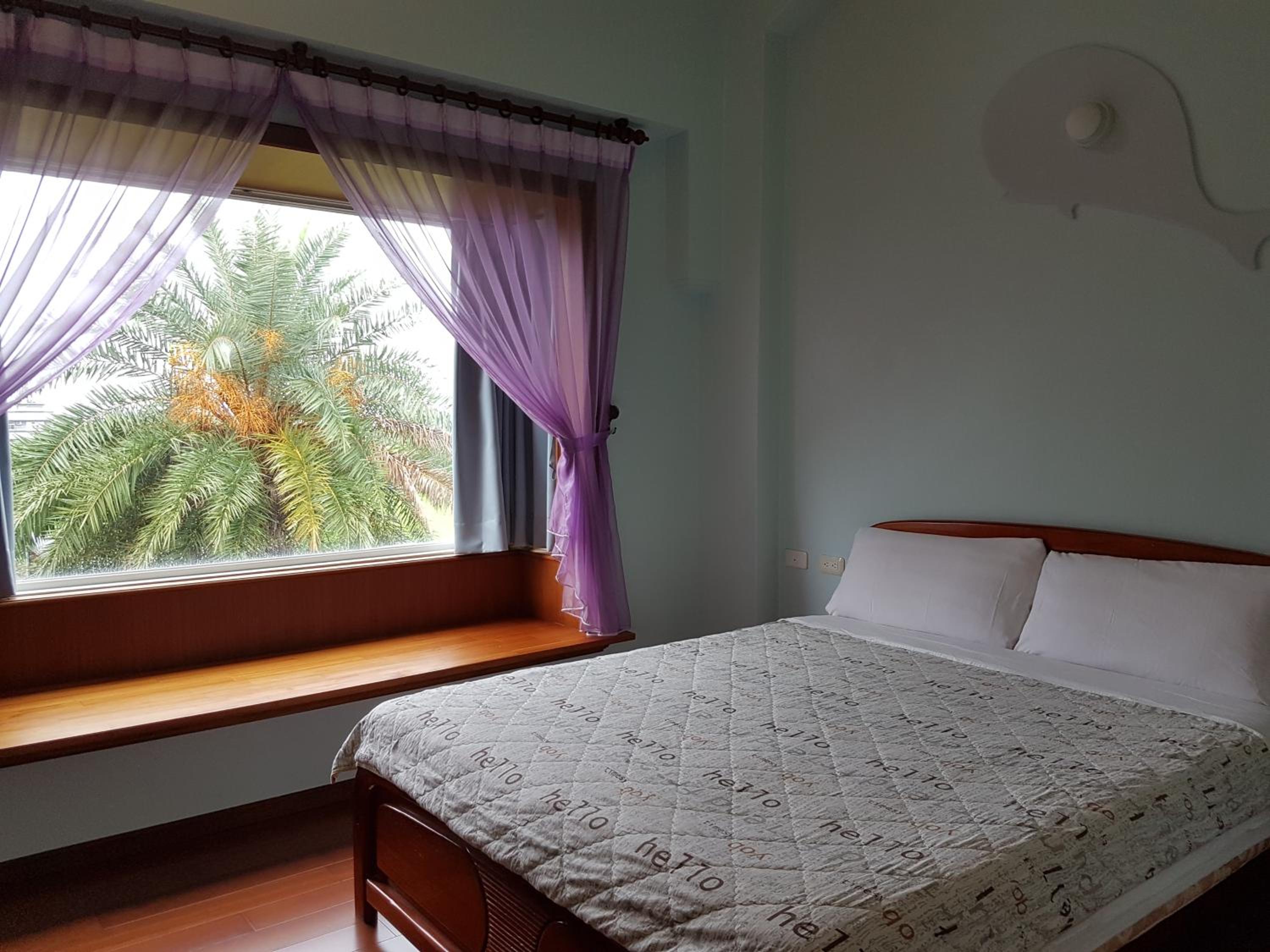 Lake Villa Homestay