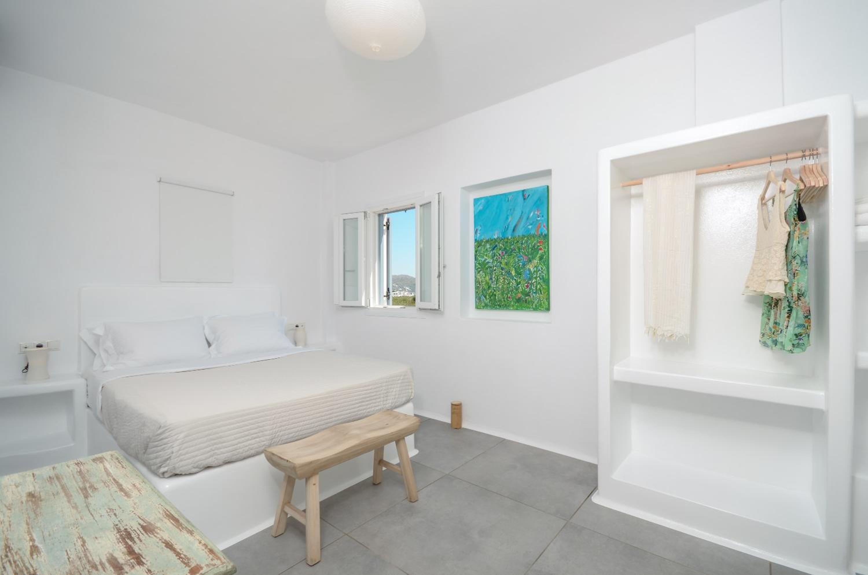 Seaside Naxos • Holiday Villas
