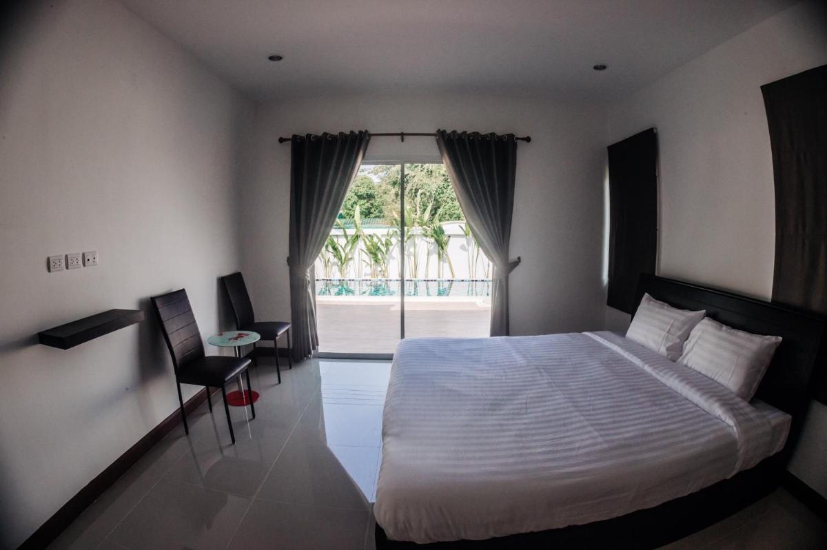 The Legacy Huahin Pool Villa