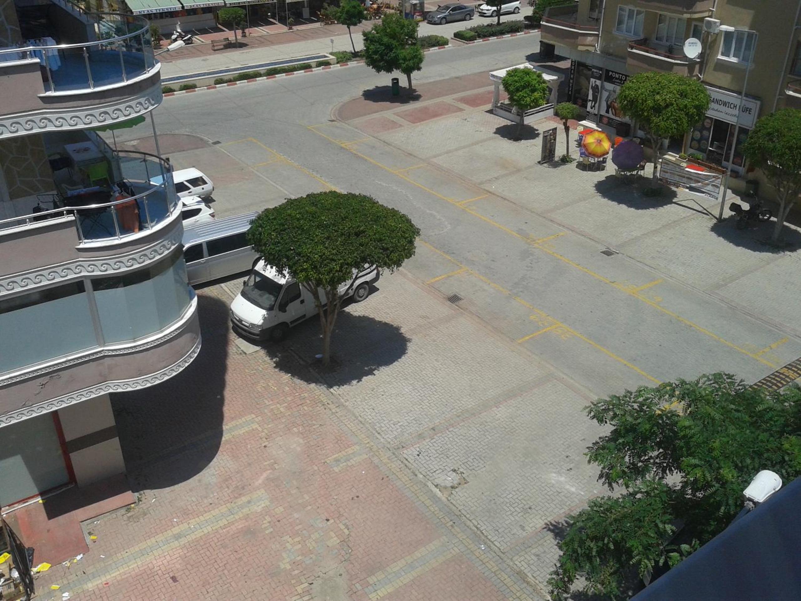 Photo 18