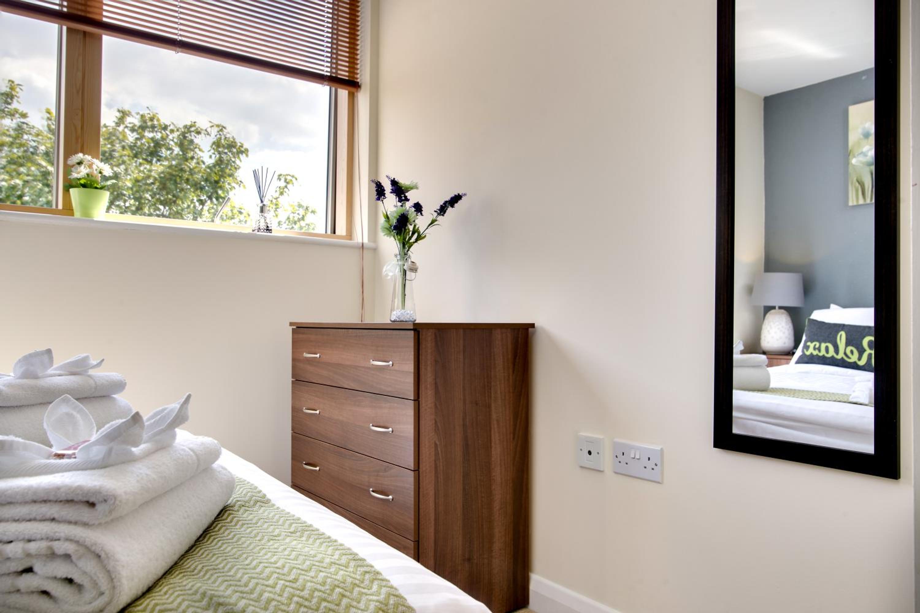 Mica Point City Centre Apartment