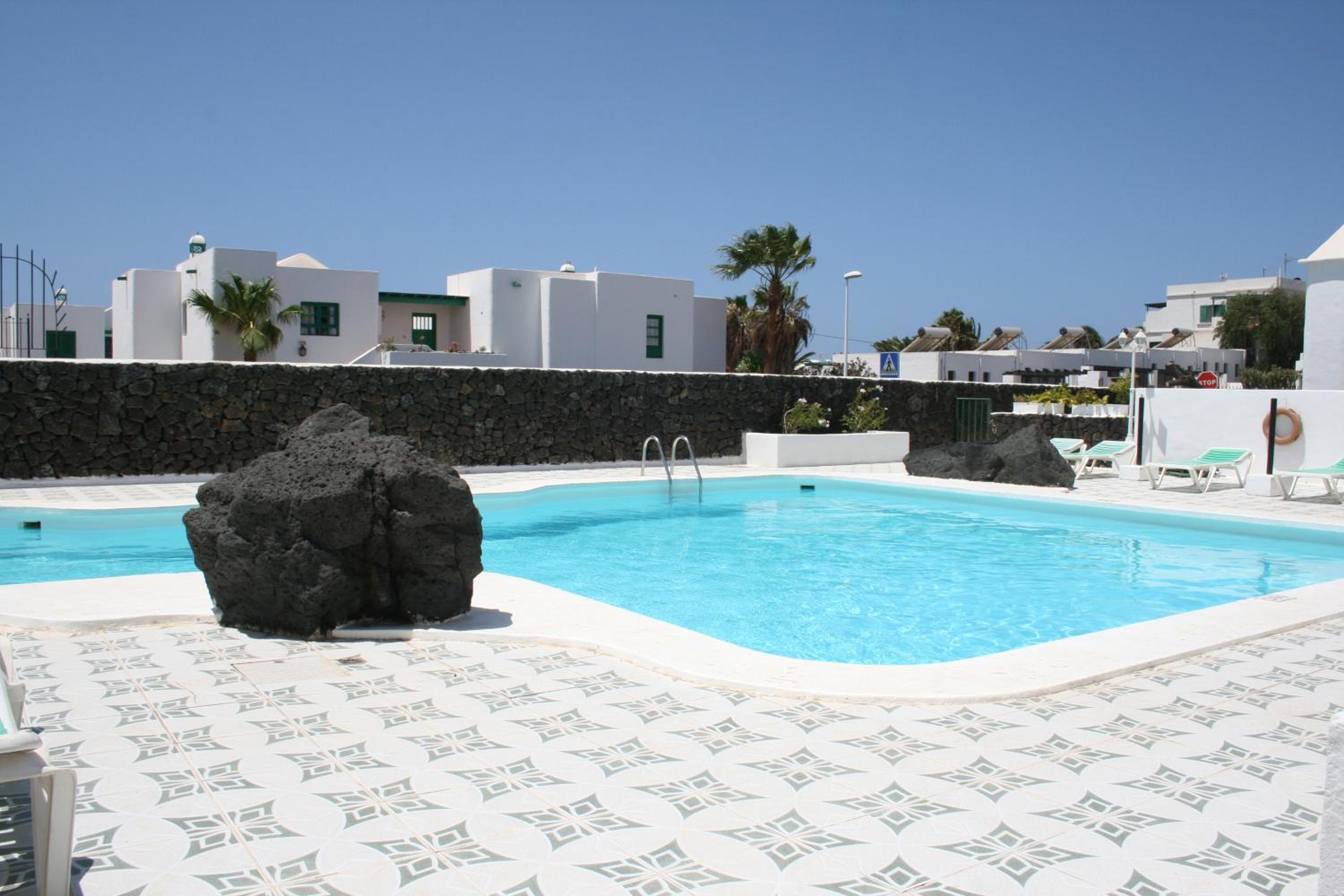 Apartamentos las Acacias