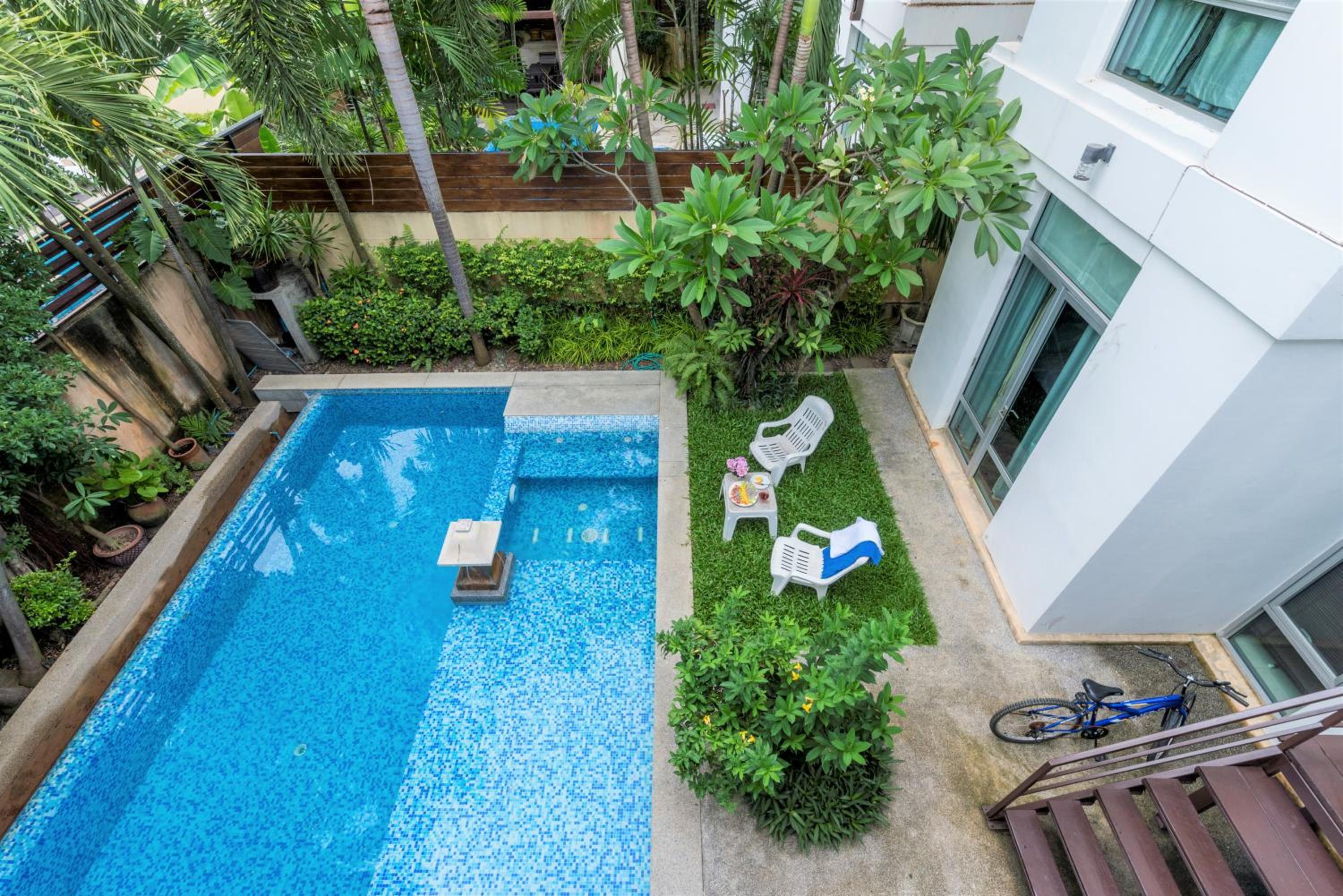 Tropical Garden Paradise Villa