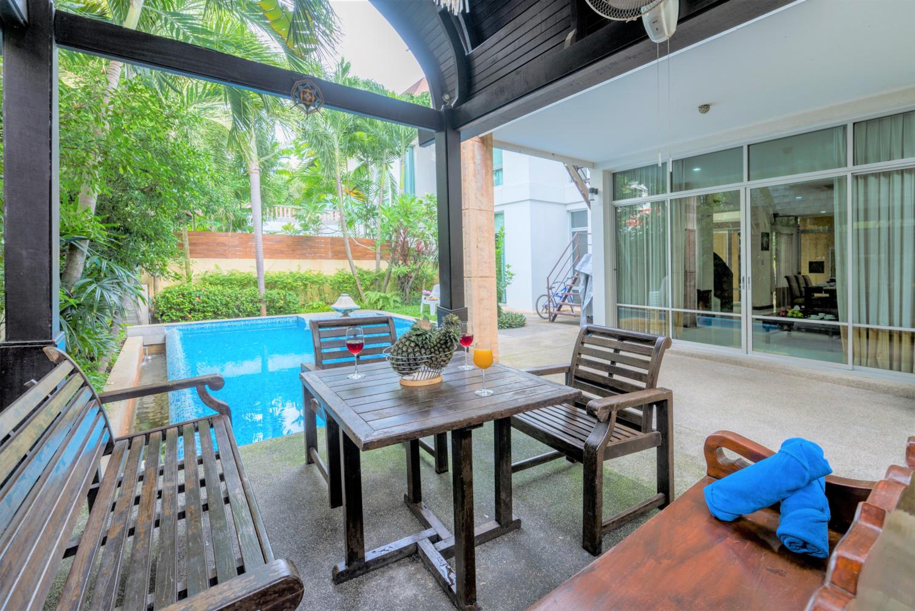 Tropical Garden Paradise Villa