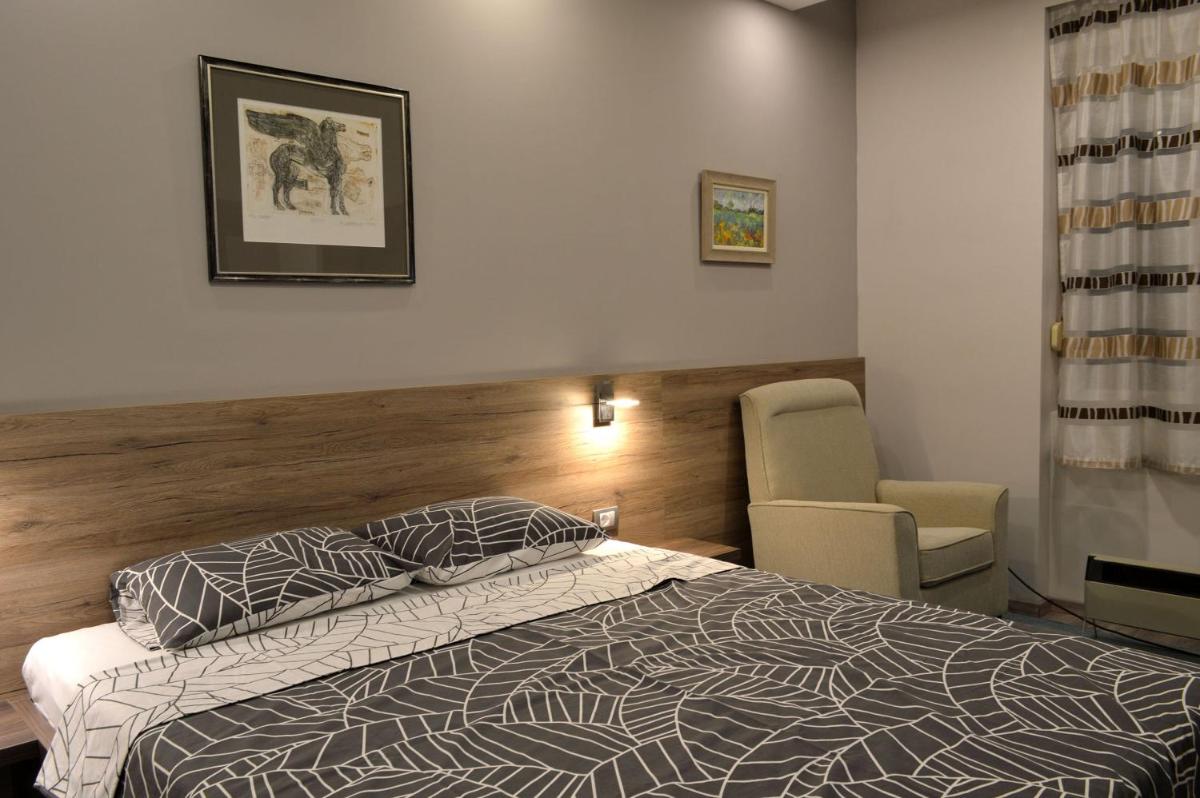 Apartment Millas view 5