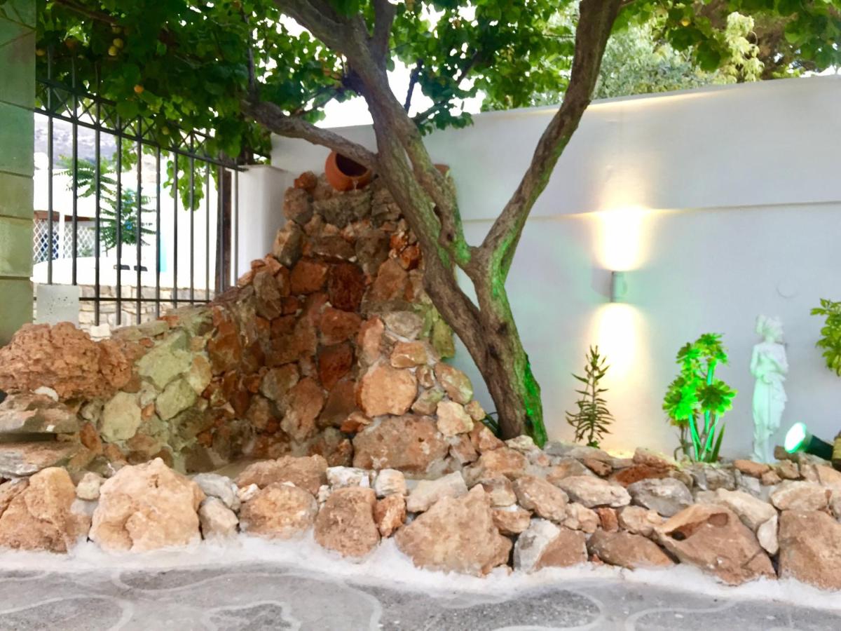Athina Rooms - Lounge Apartments