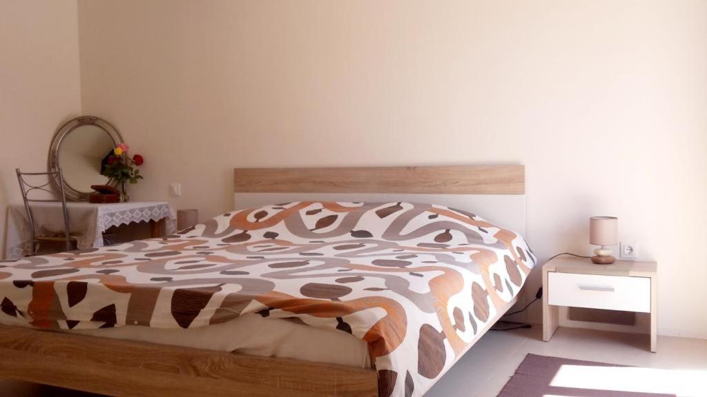 Gracia Apartments
