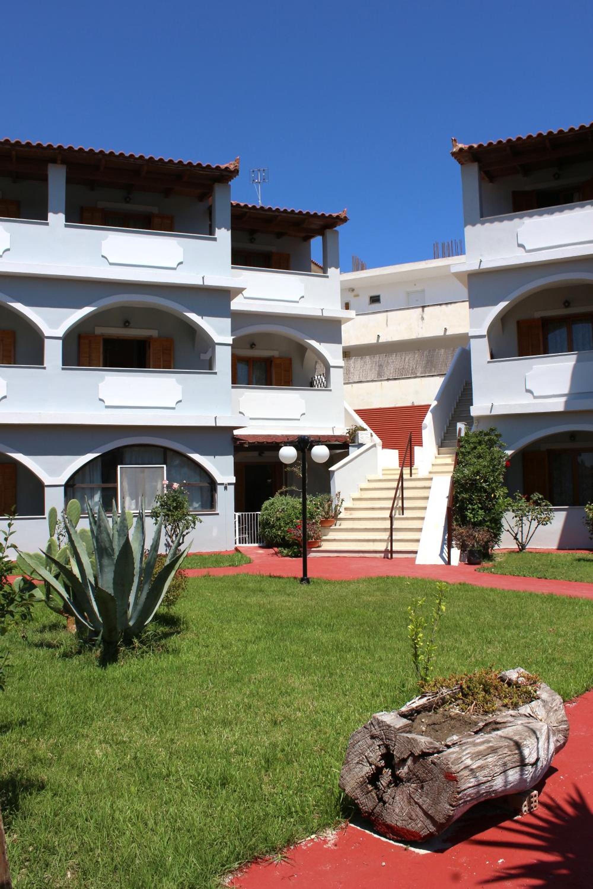 Zante Yliessa