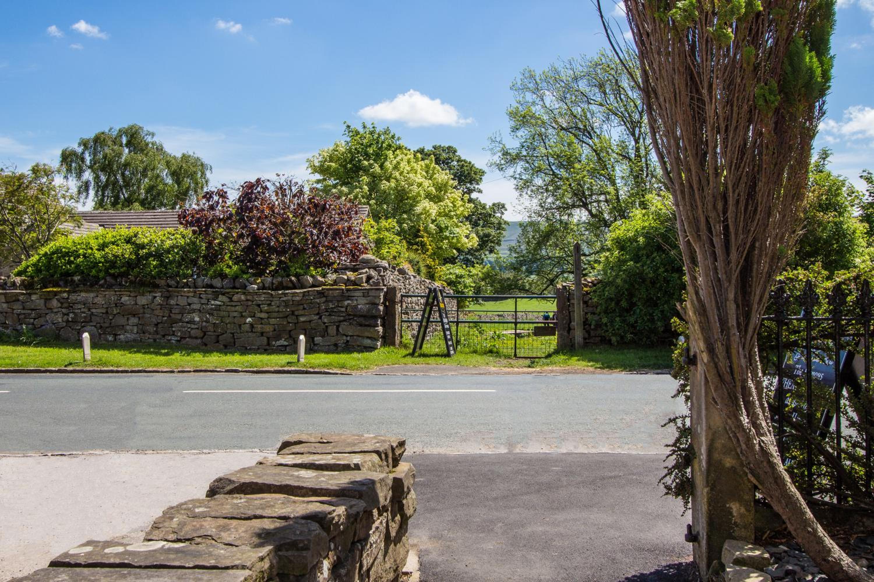The Wheatsheaf Inn