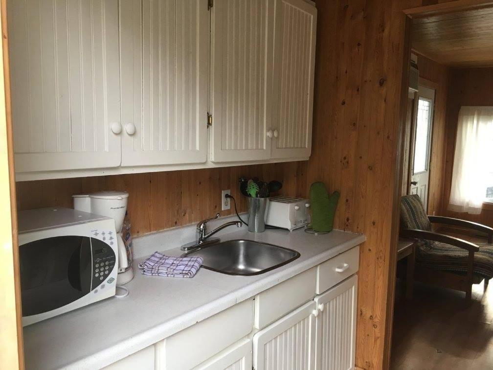 Merland Park Cottages and Motel