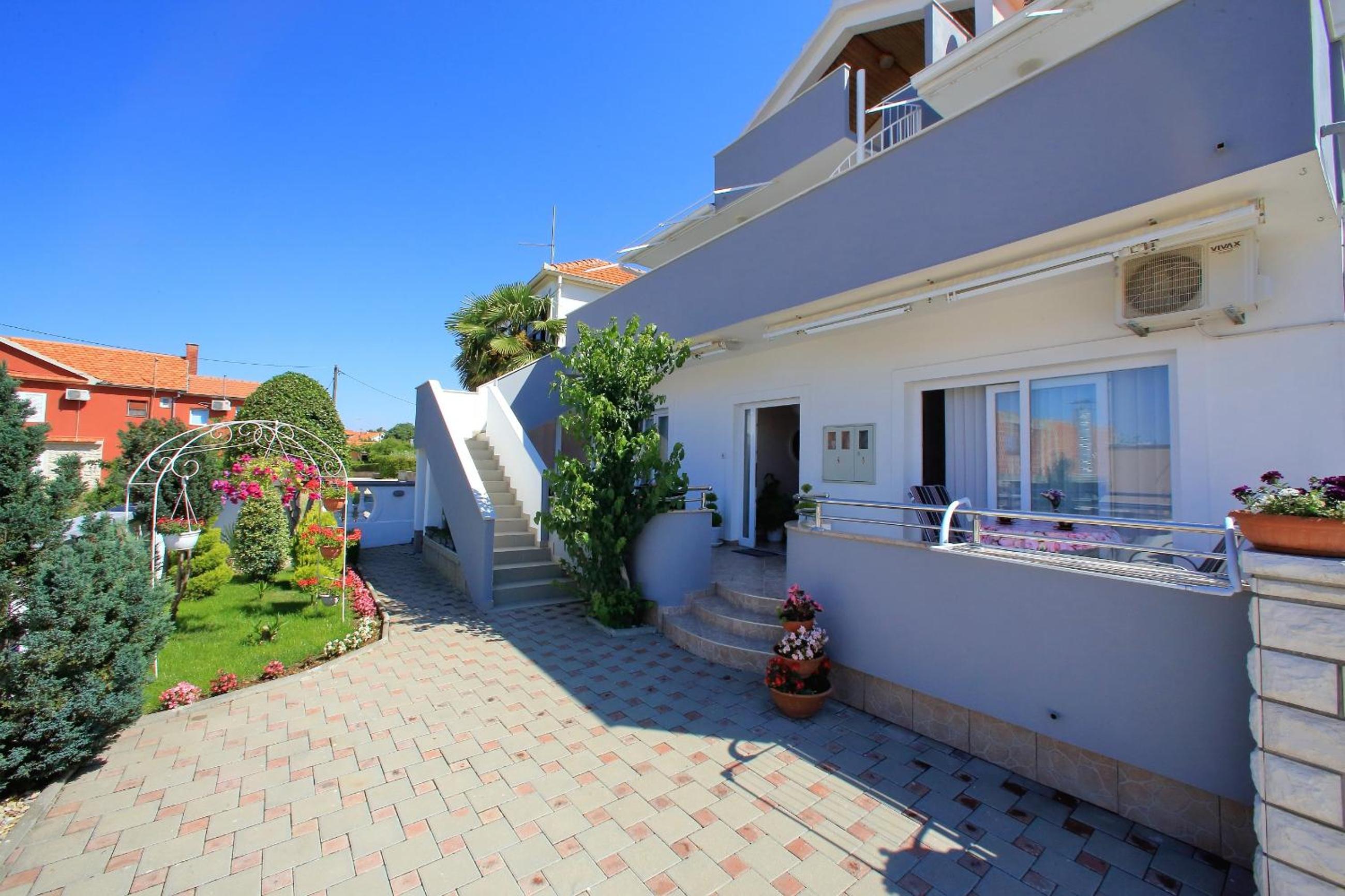 Apartment Šime Bibinje view 4