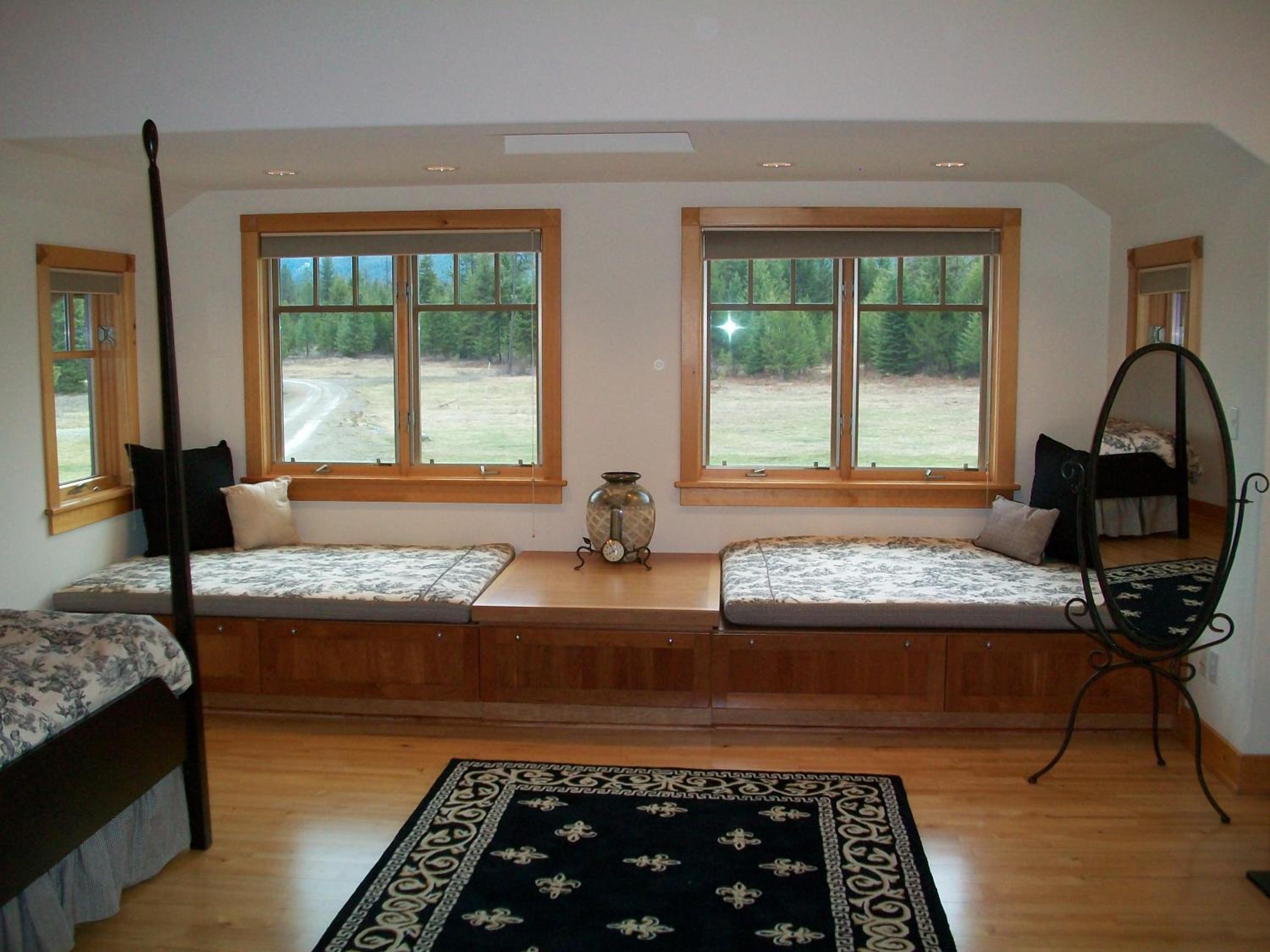 The Lodge at Trout Creek Bed and Breakfast