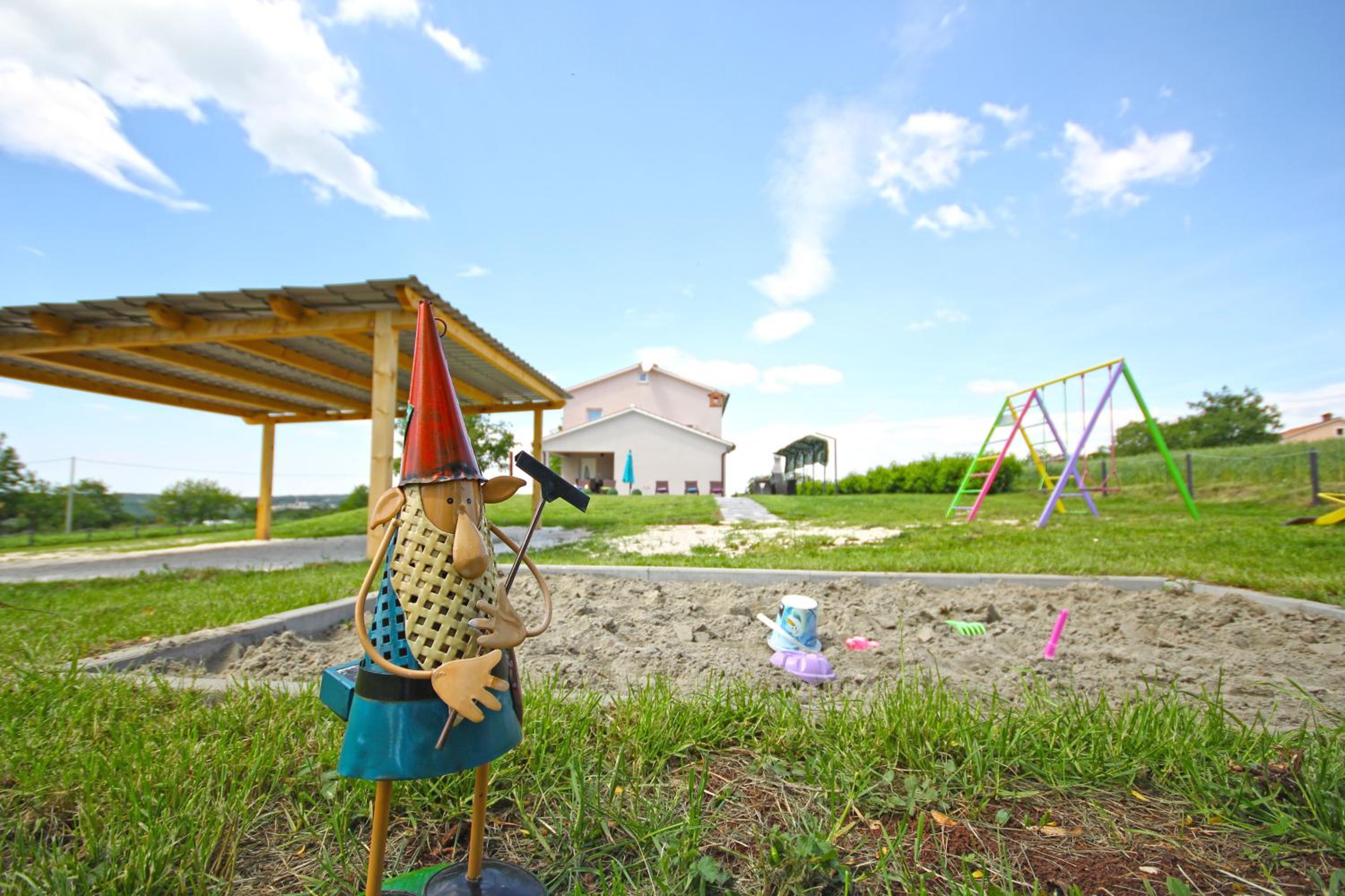 Photo 45