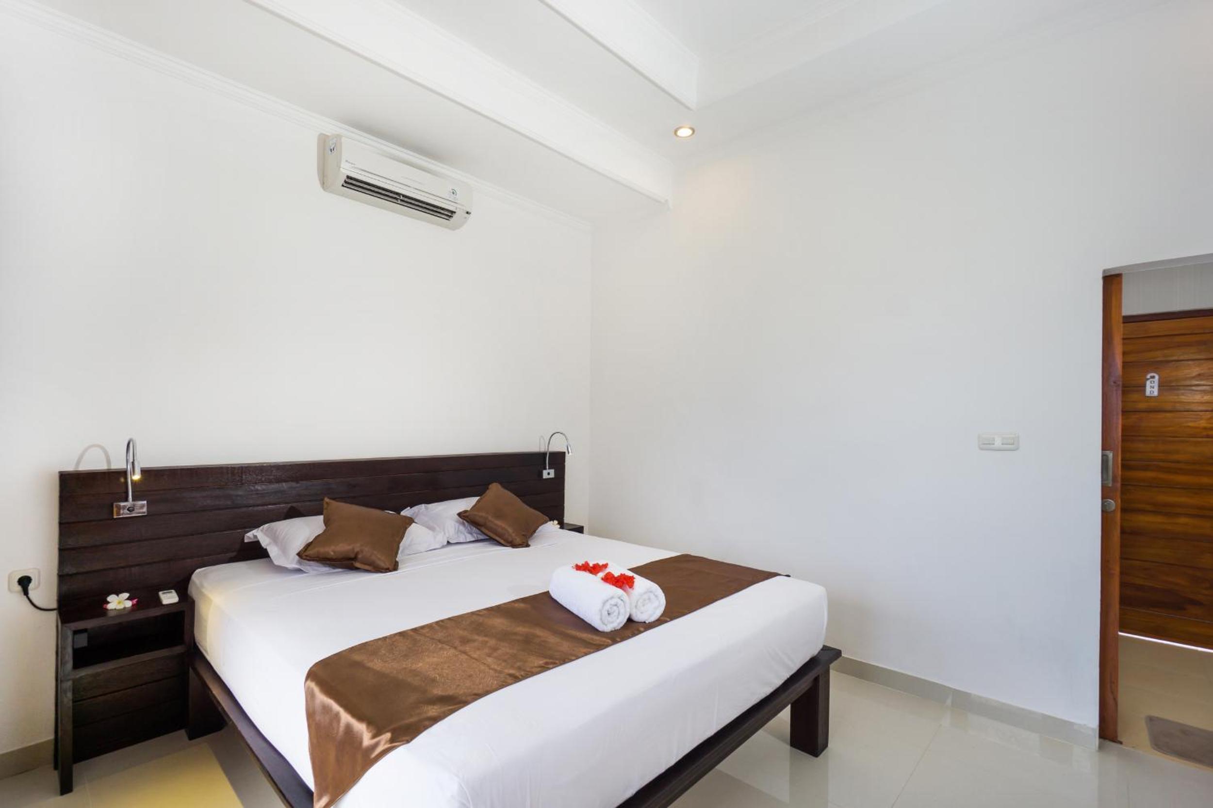 Nyuh Gading Home Stay