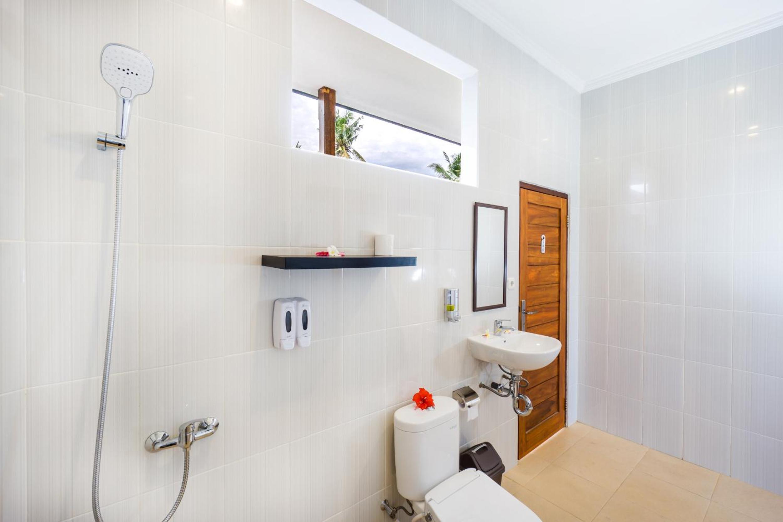 Nyuh Gading Home Stay