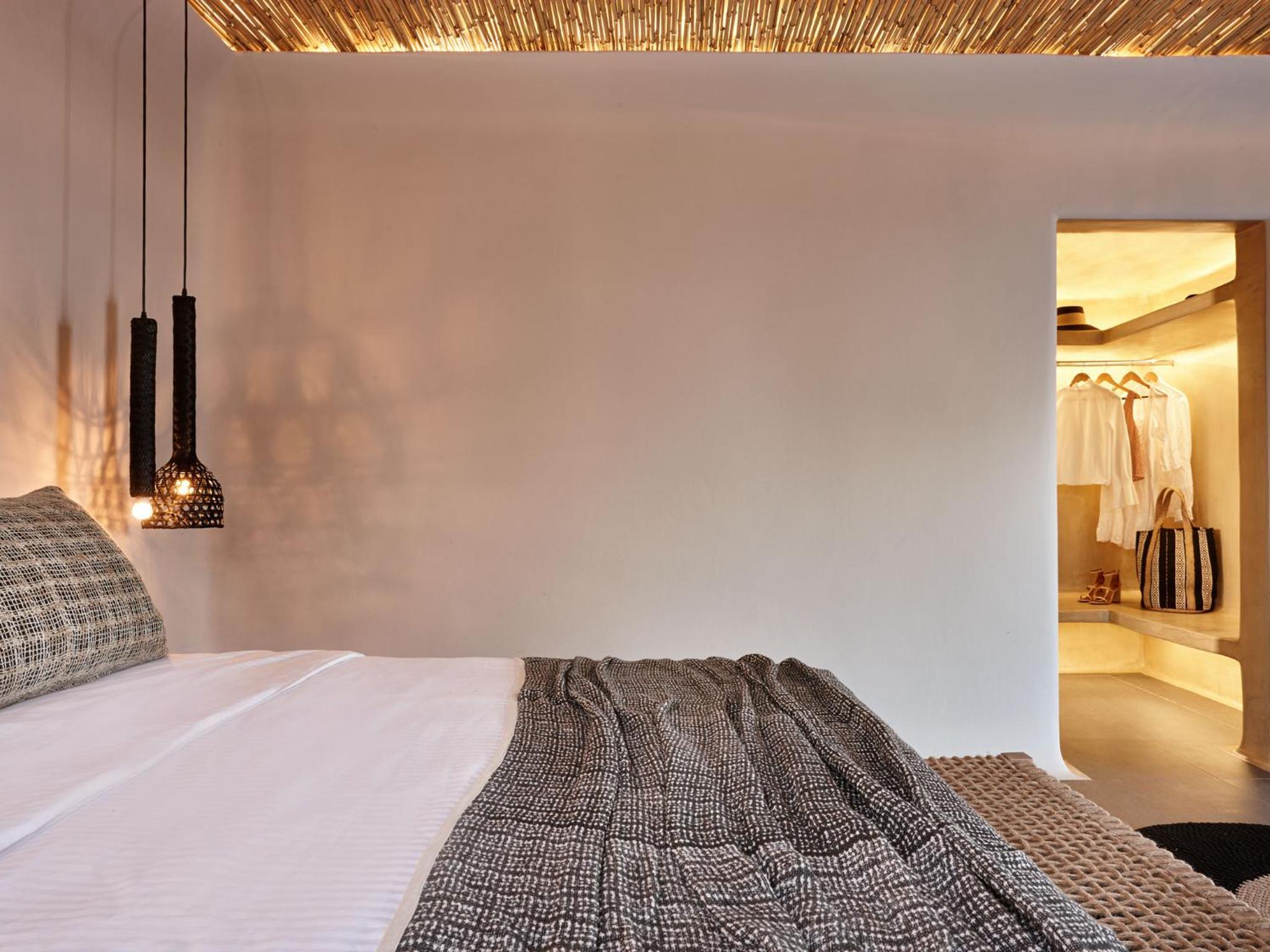 Incognito Beach Villa Santorini photo 2