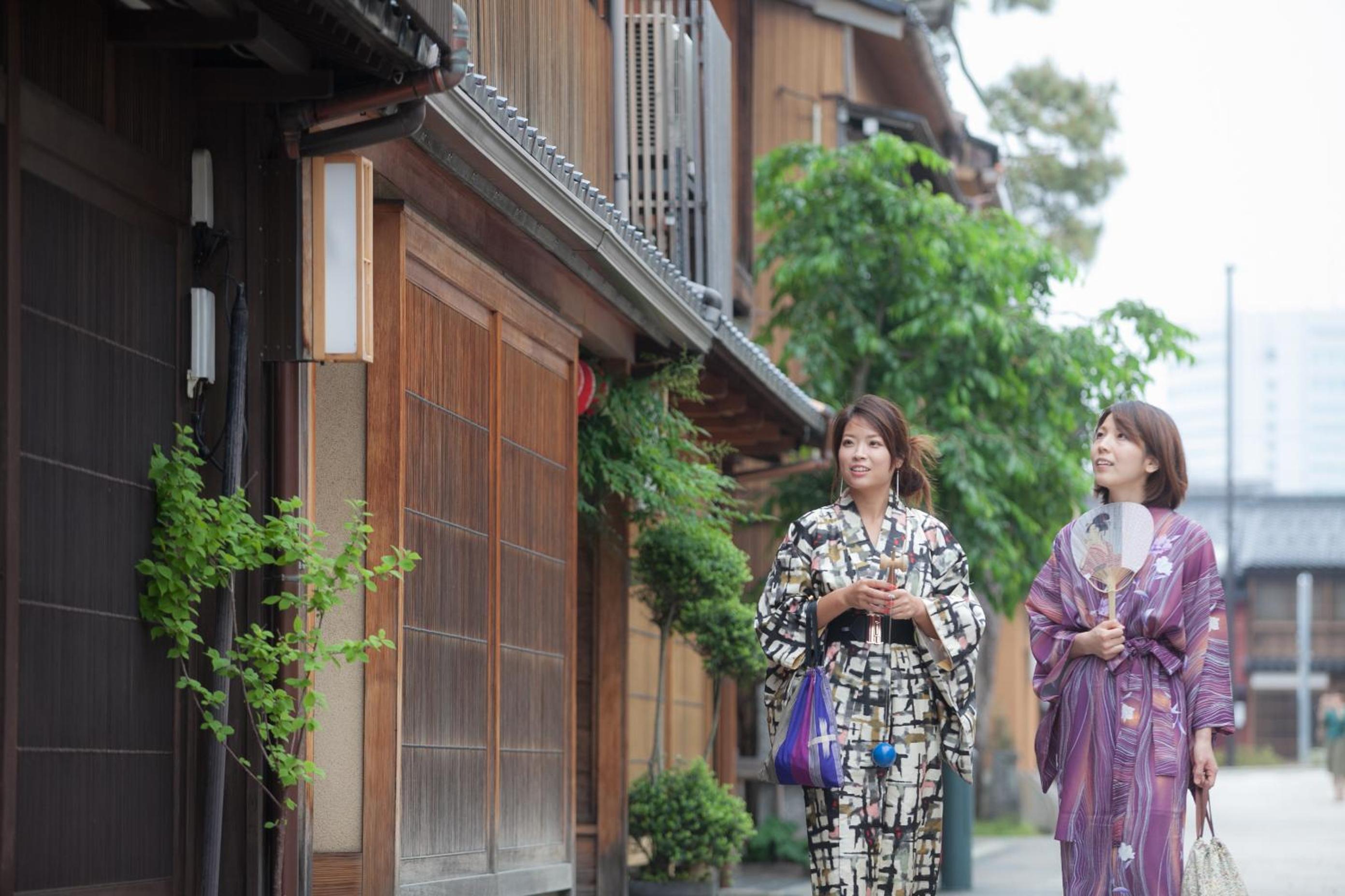 Nishichaya 旅音