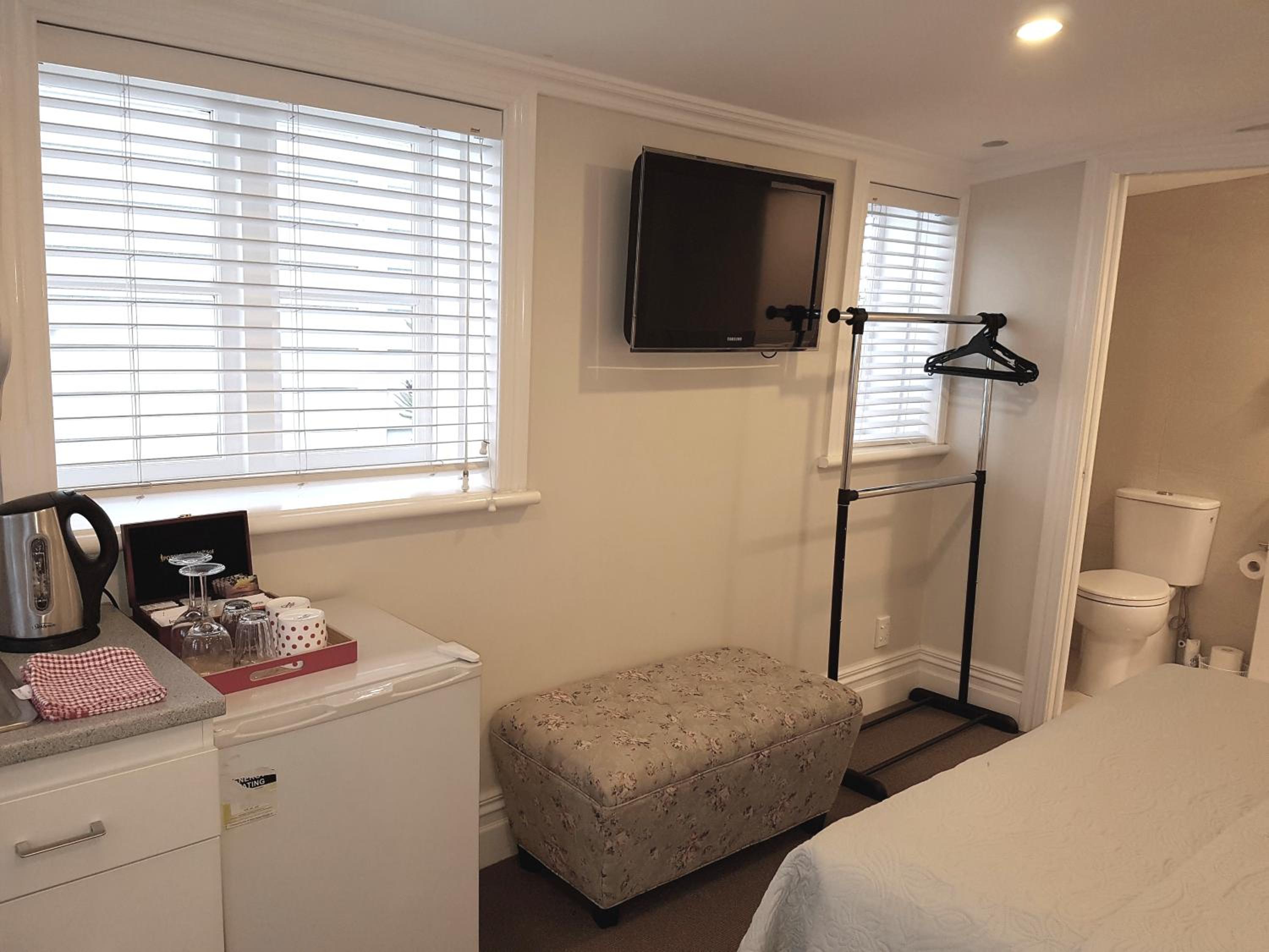 Ponsonby Manor