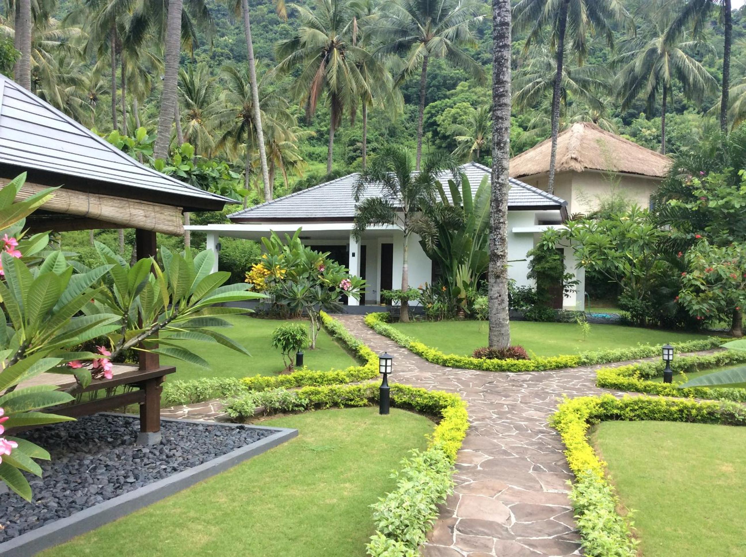 Villa Tujuh, Senggigi - 1