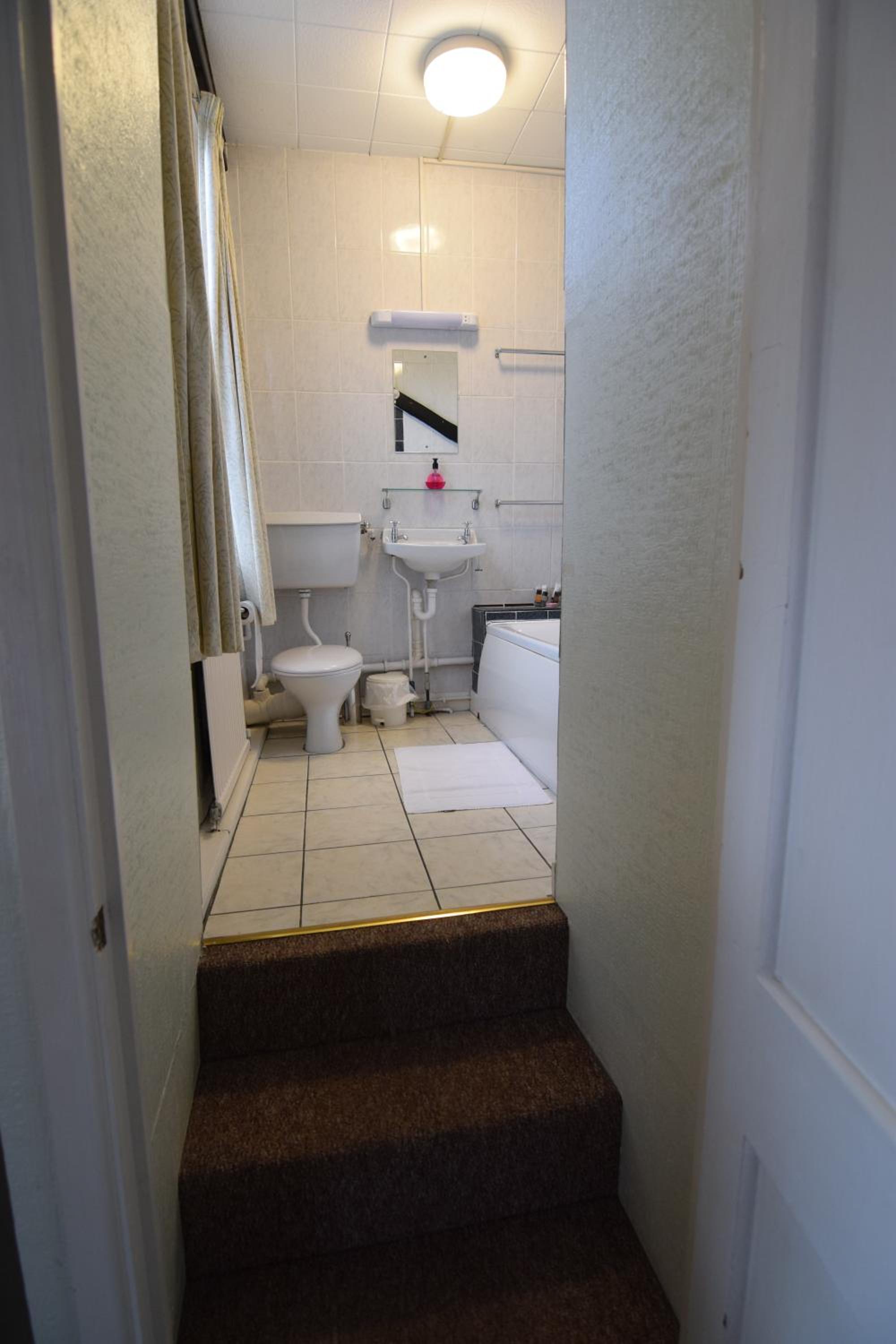 Photo 43