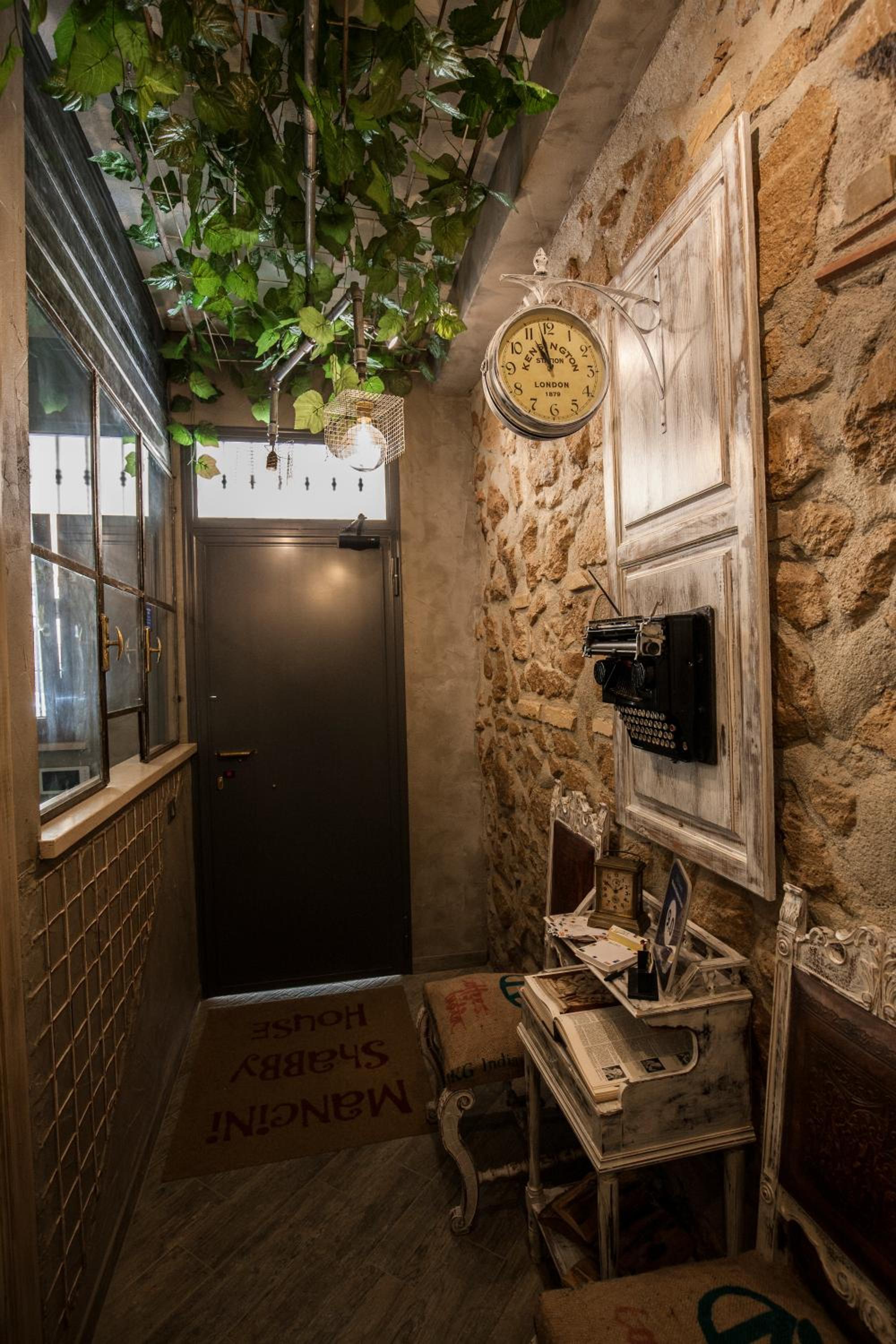 Mancini Shabby House
