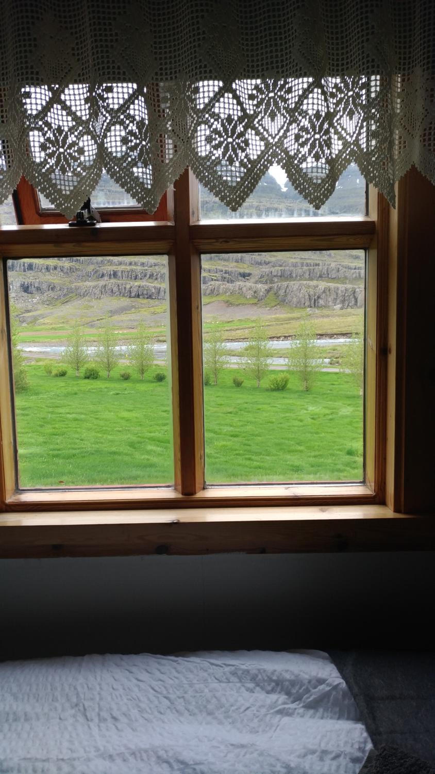 Fossardalur Guesthouse