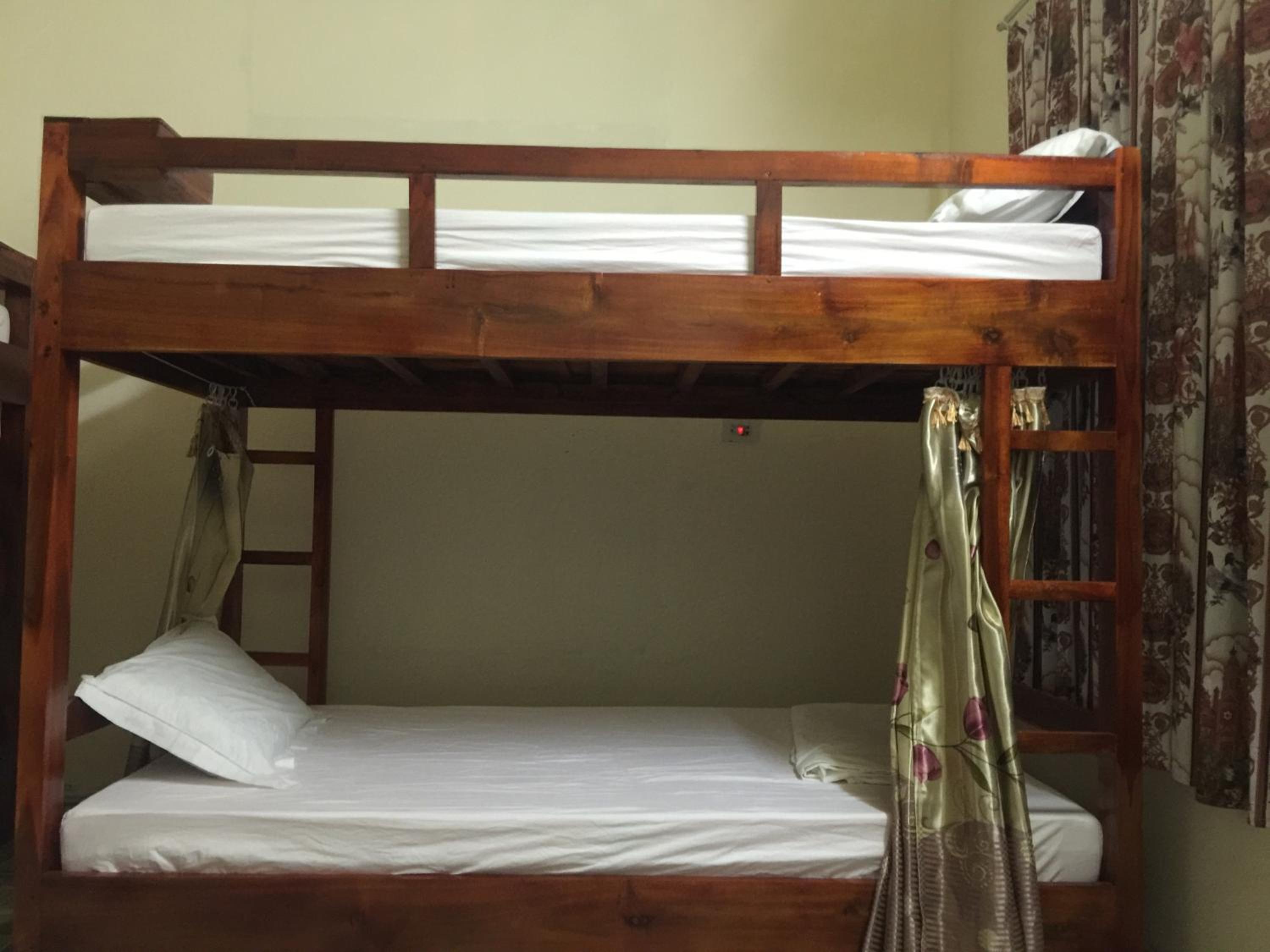 Hung Anh Homestay