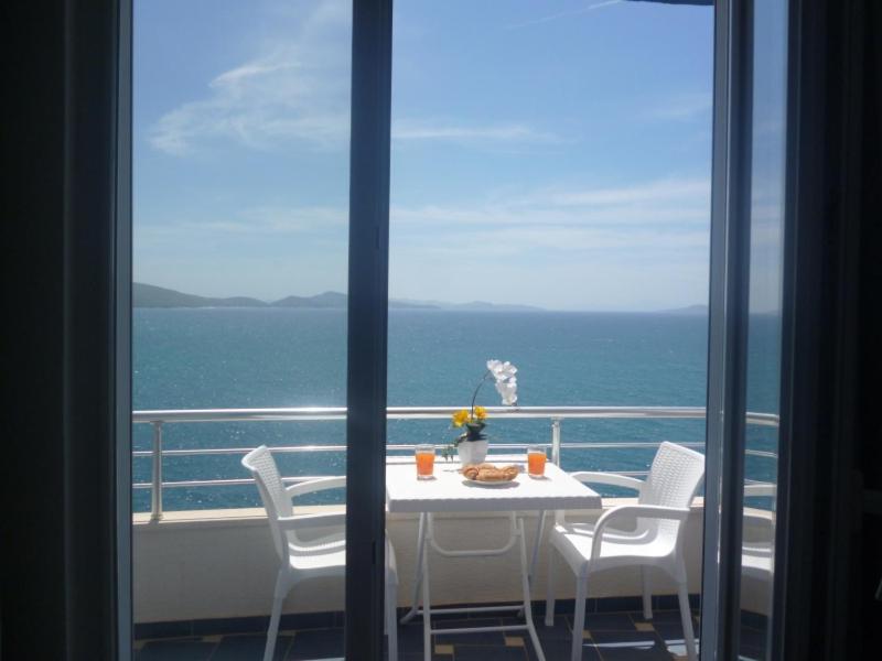 Beautifull Holiday Apartment Larisa