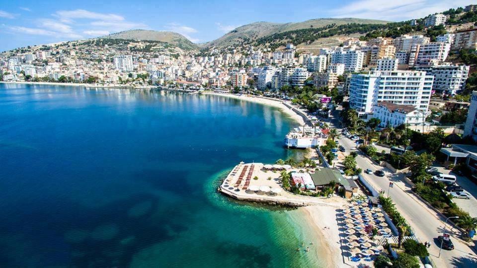 Beautifull Holiday Apartment Larisa