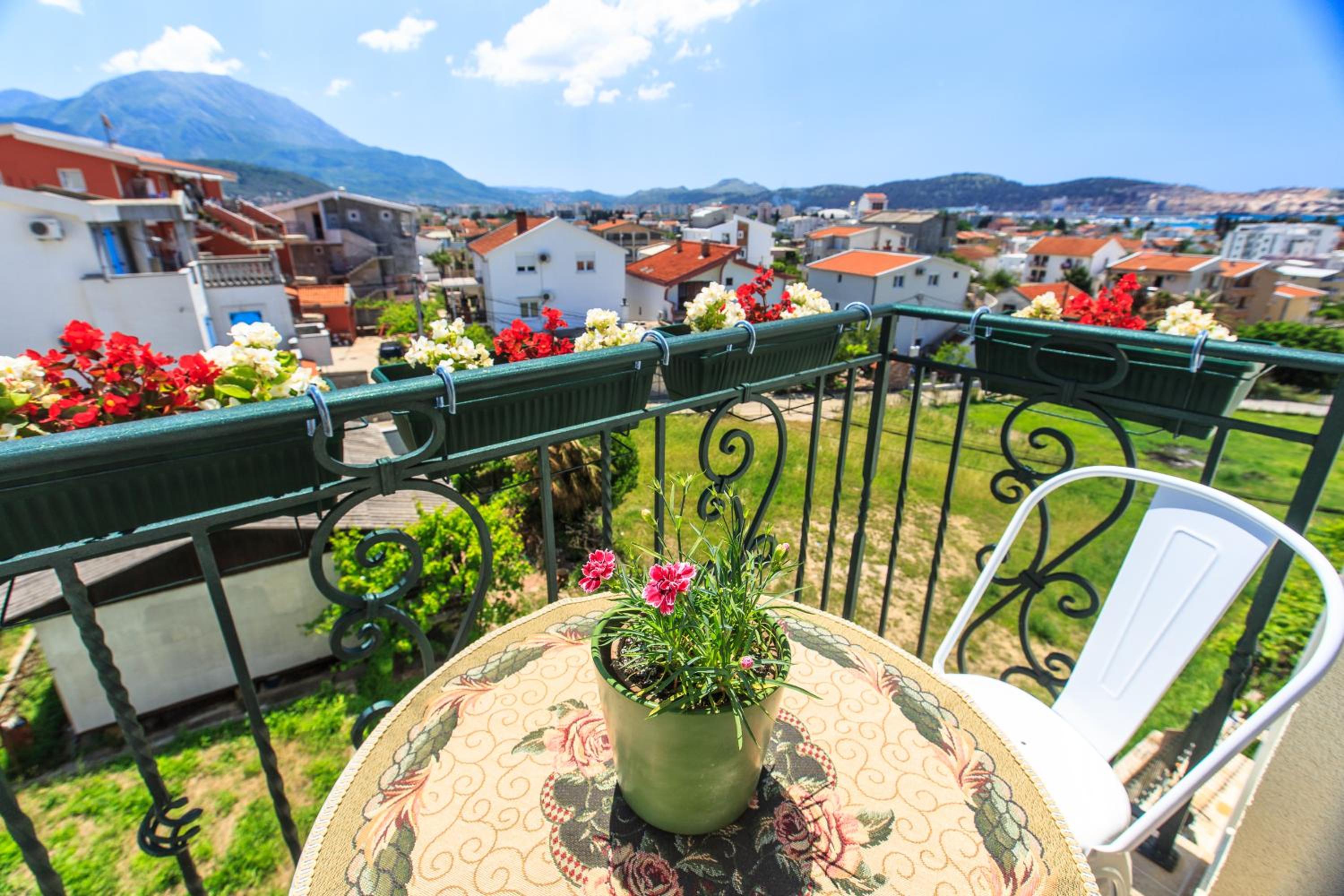 Apartments Aleksić