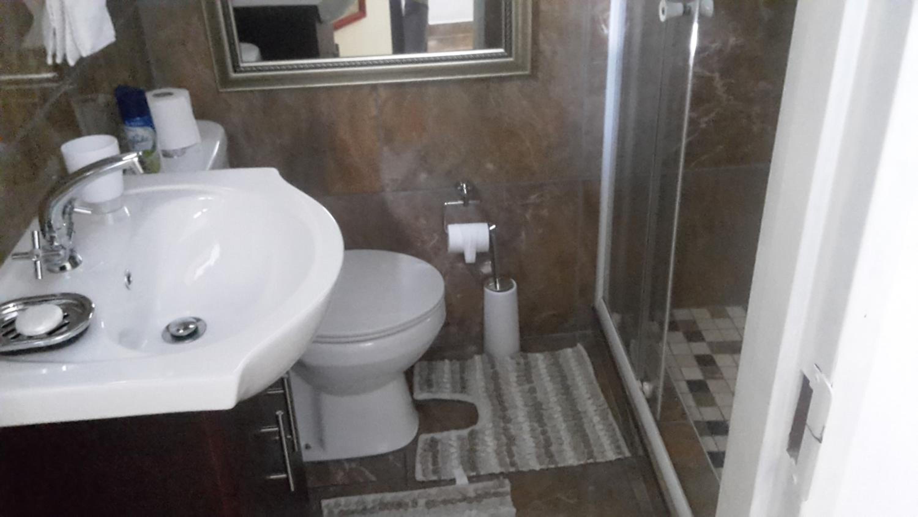 Muco Guest House