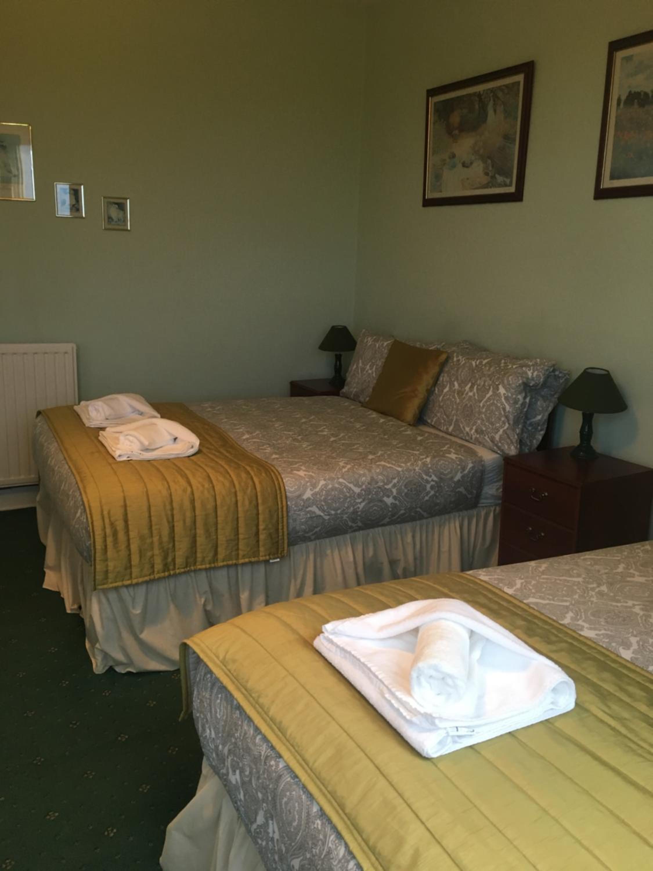 Airdenair Guest House