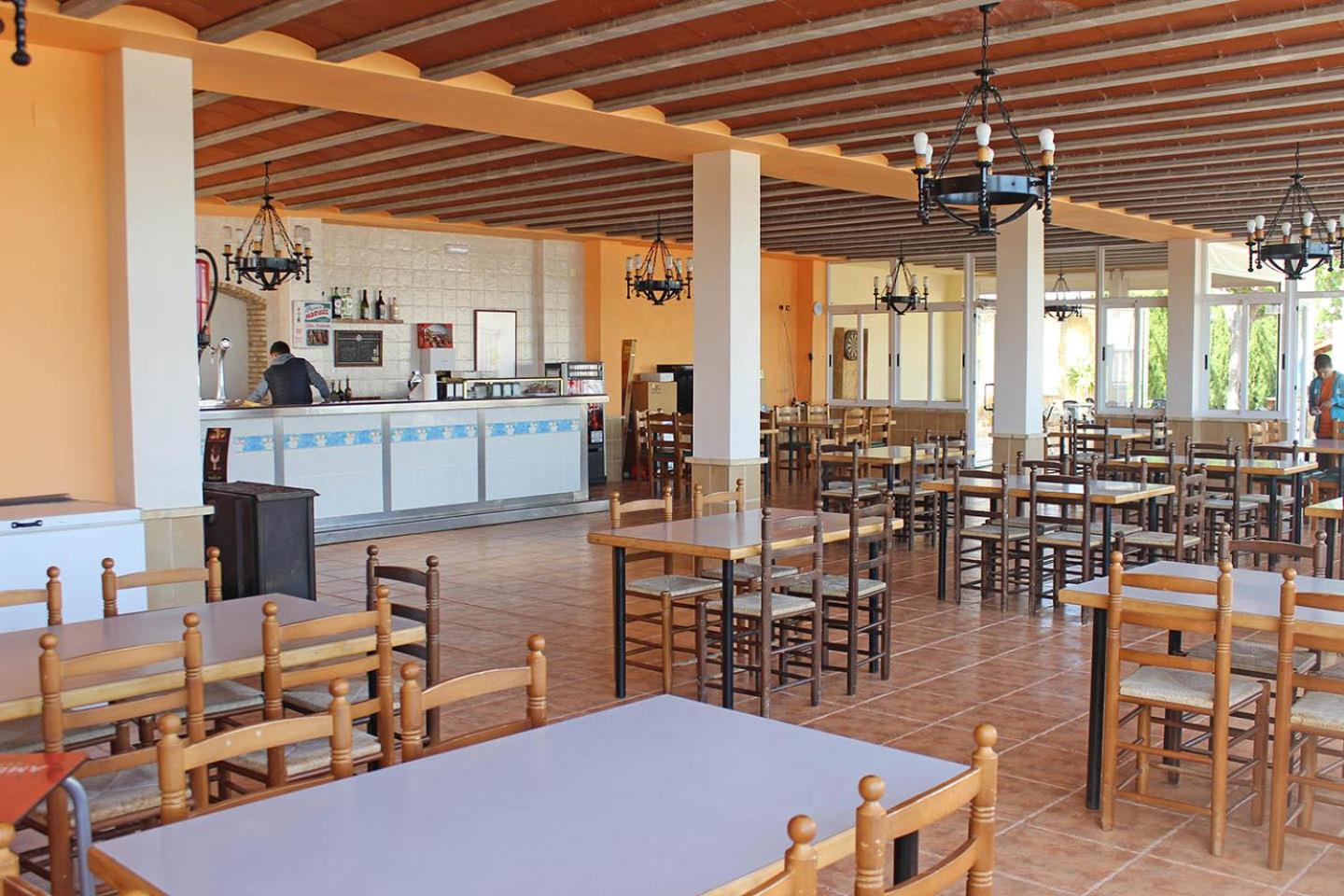 Camping y Bungalows Monmar