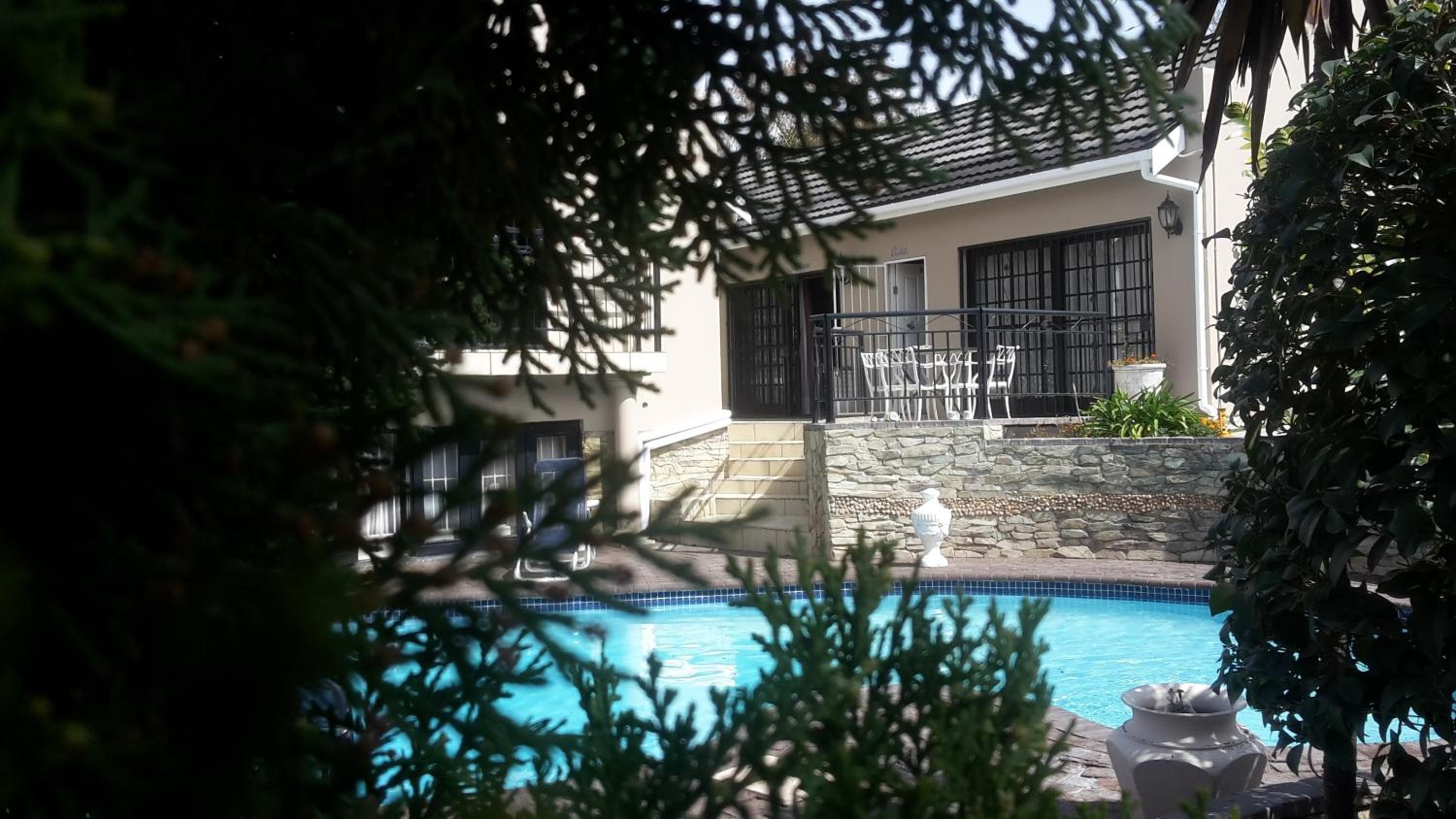 Muco Guest House
