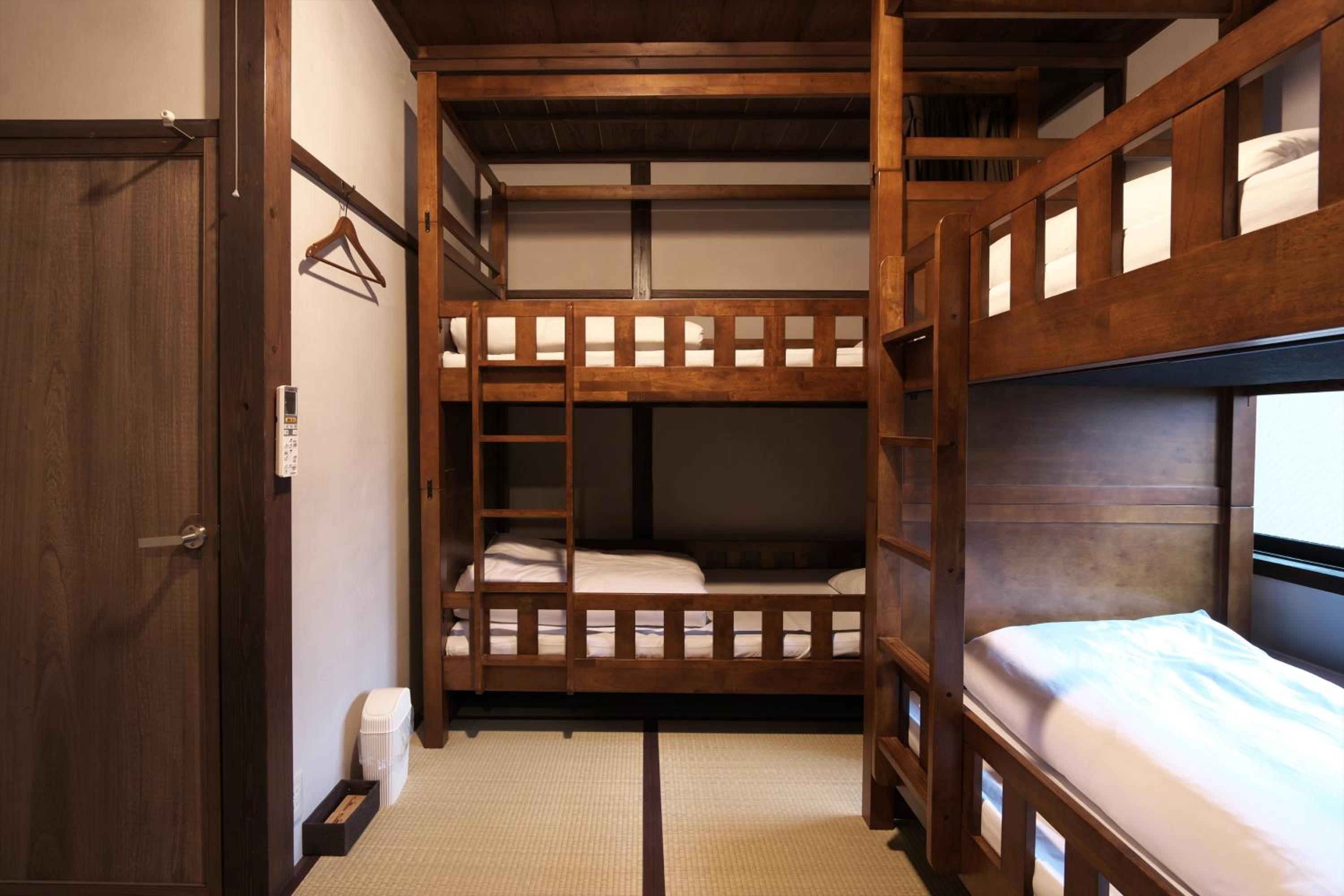 Kanazawa Guest House East Mountain