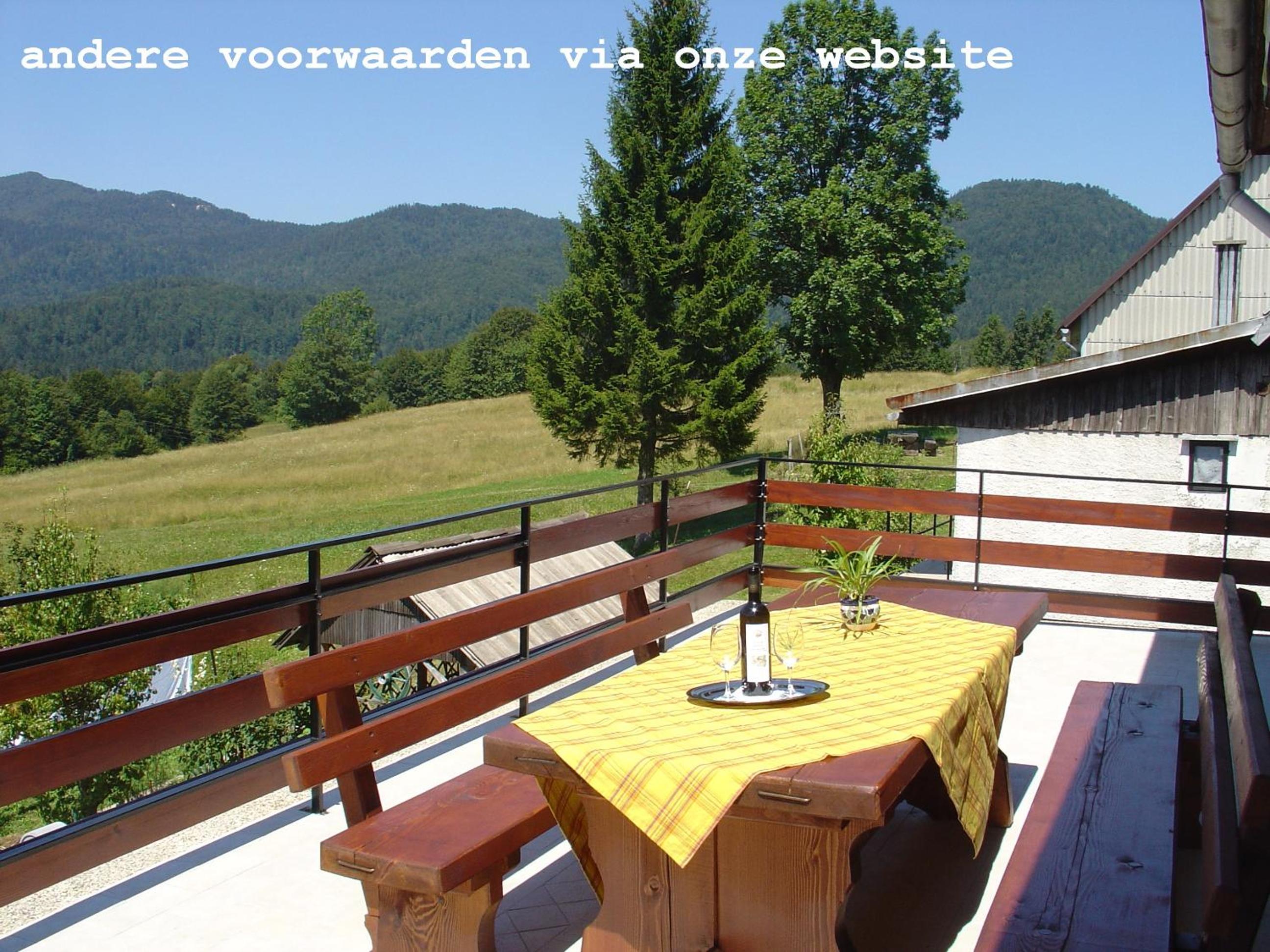 Apartments Maroflin