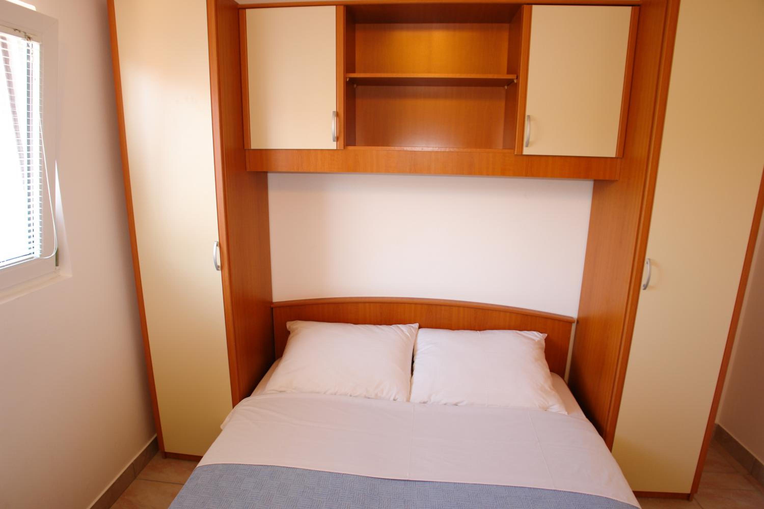 Apartments Andro