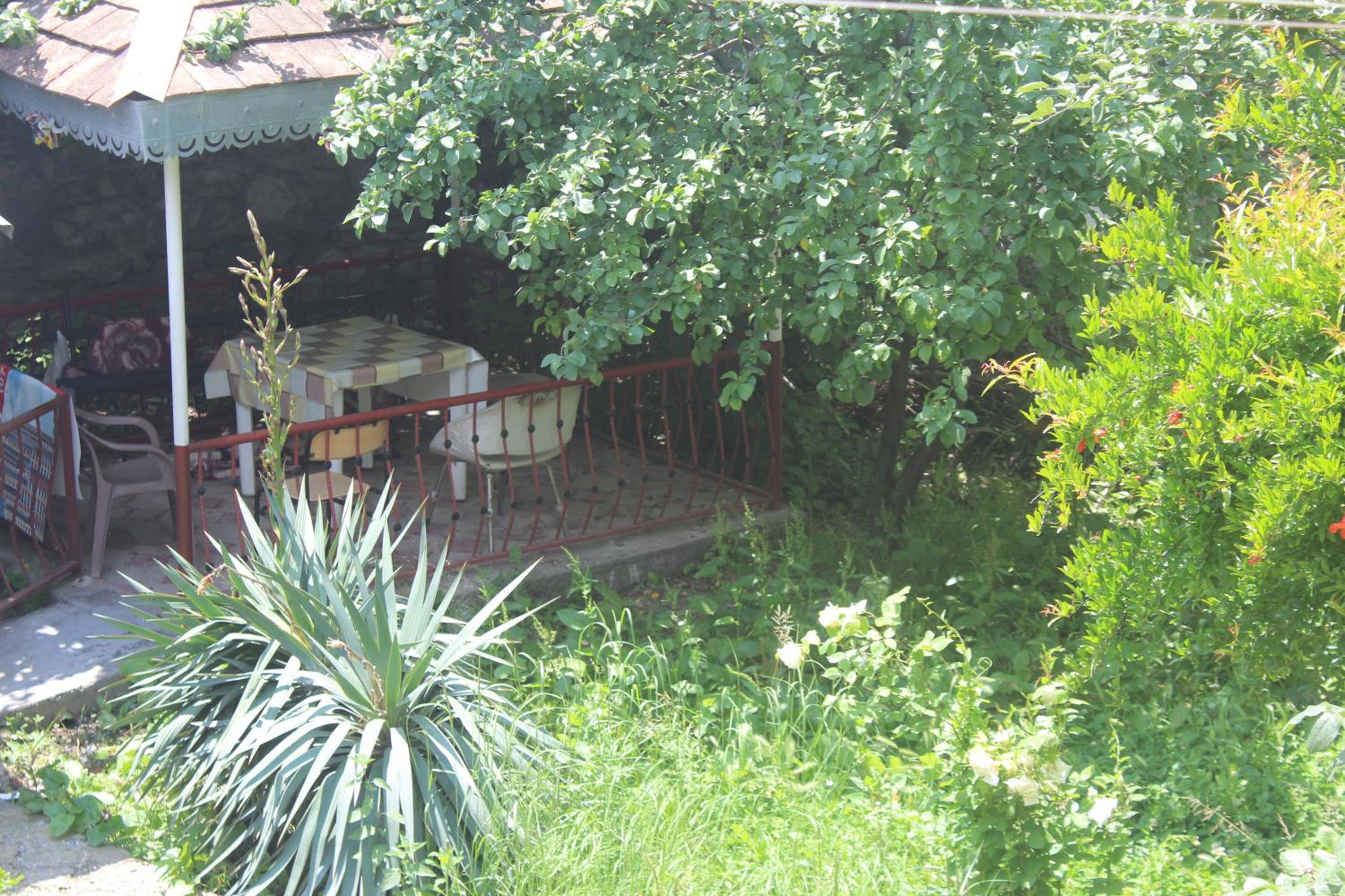 Canal Hostel