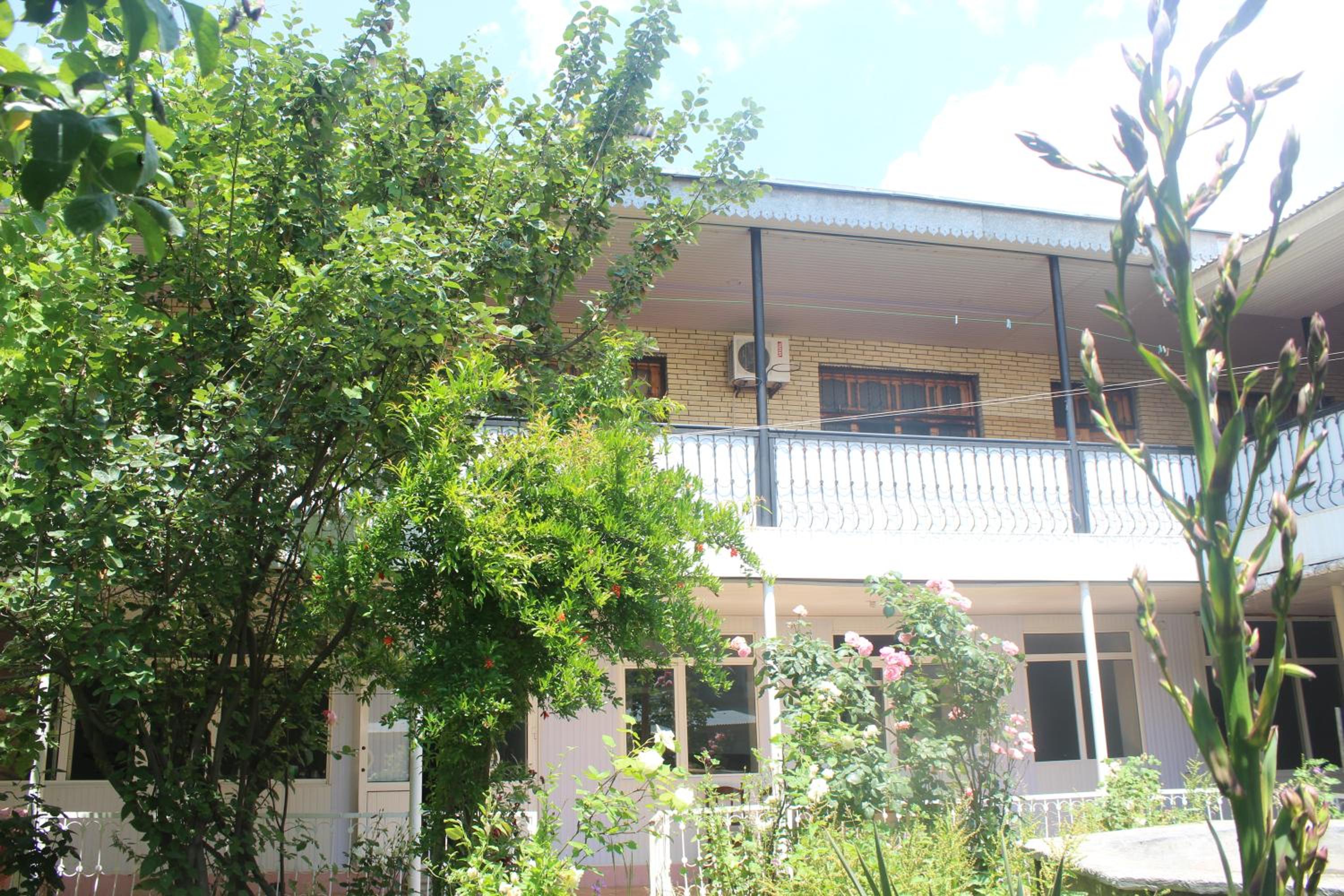 Canal Hostel