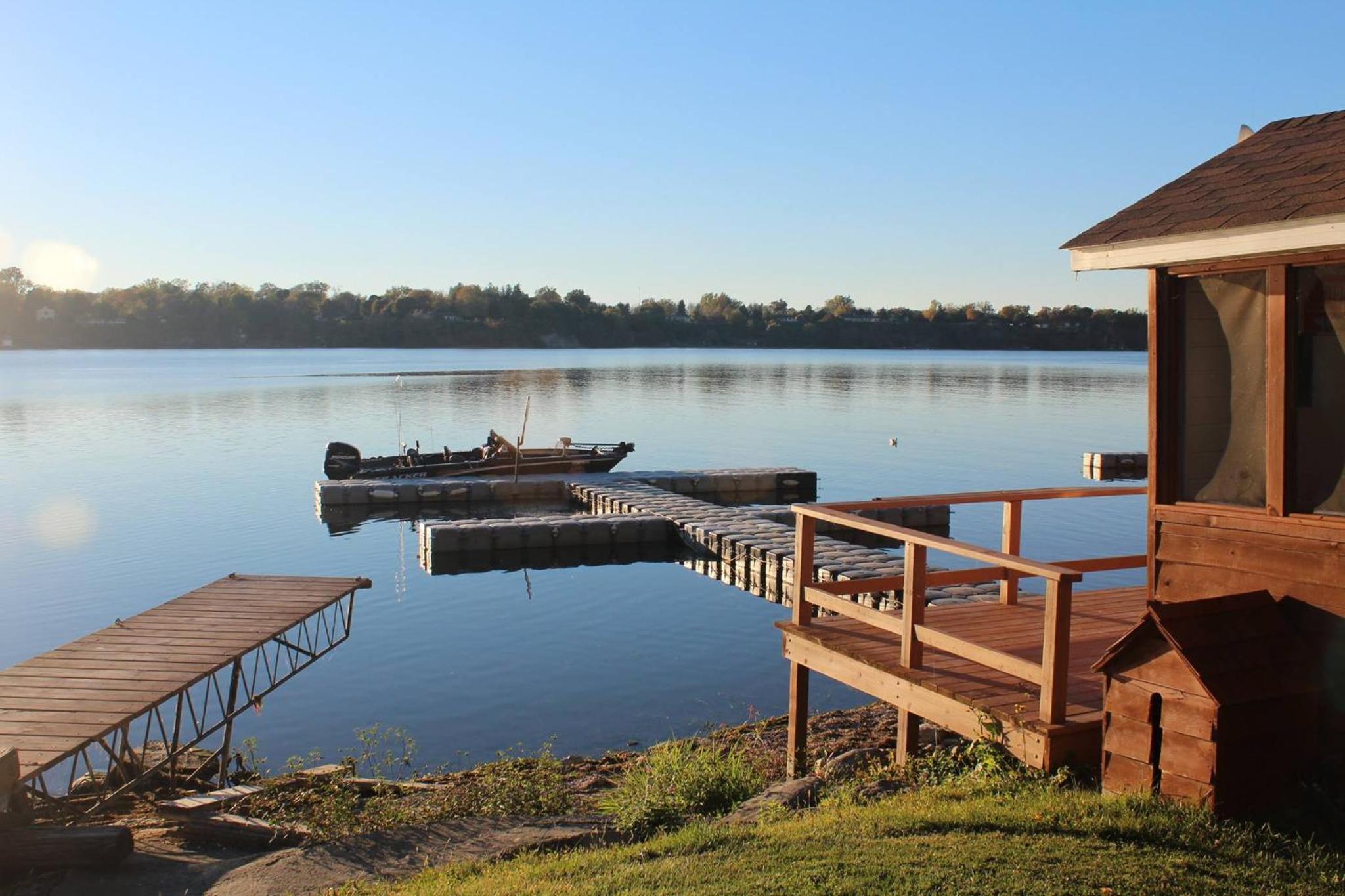 Merland Park Cottages and Motel